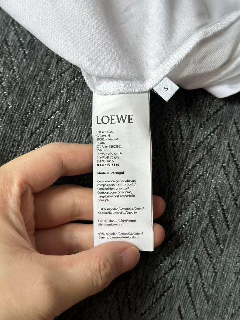 Loewe loewe White short sleeves 2506-Nextarrow Size US S / EU 44-46 / 1 - 4 Thumbnail