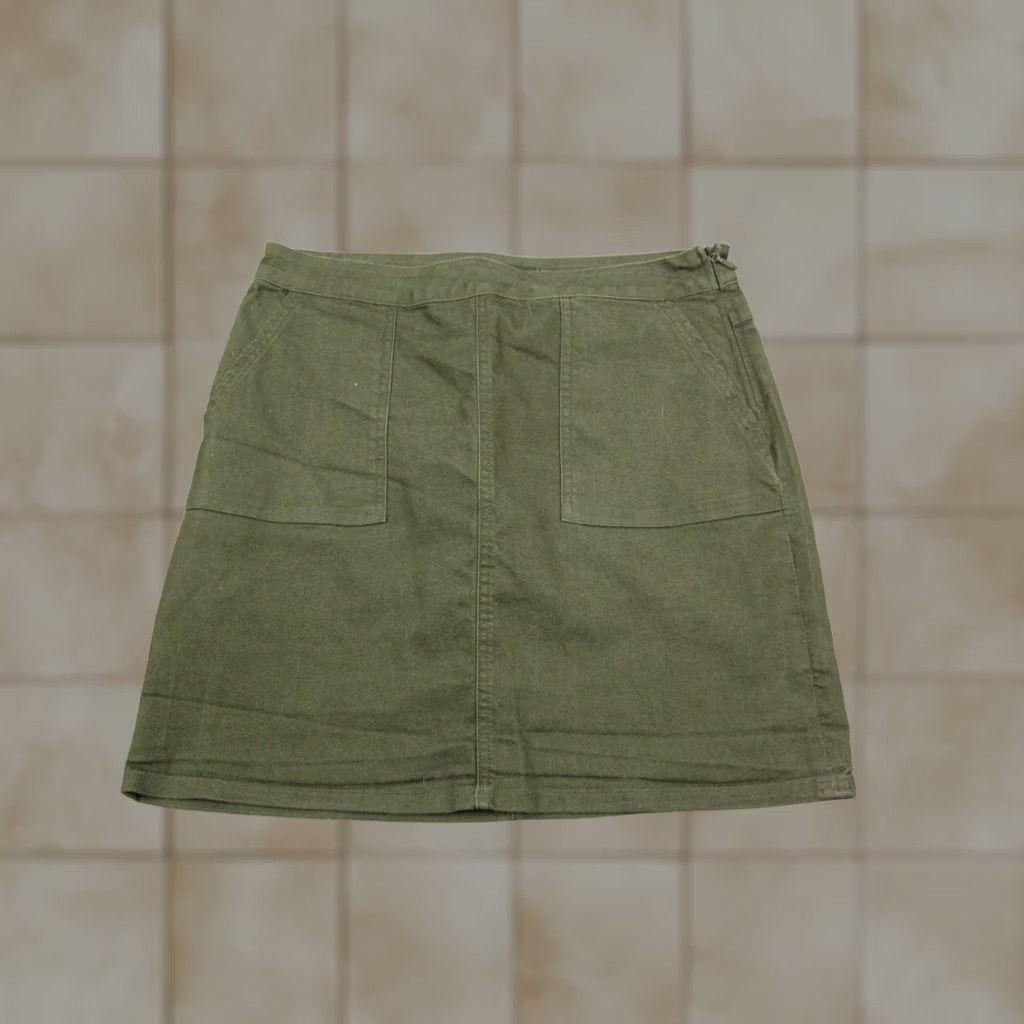 Prana Prana Skirt Womens 8 Green A-Line Short Zip Casual Workwear Summer Spring Fall Pockets Mens? Size 30" / US 8 / IT 44 - 1 Thumbnail