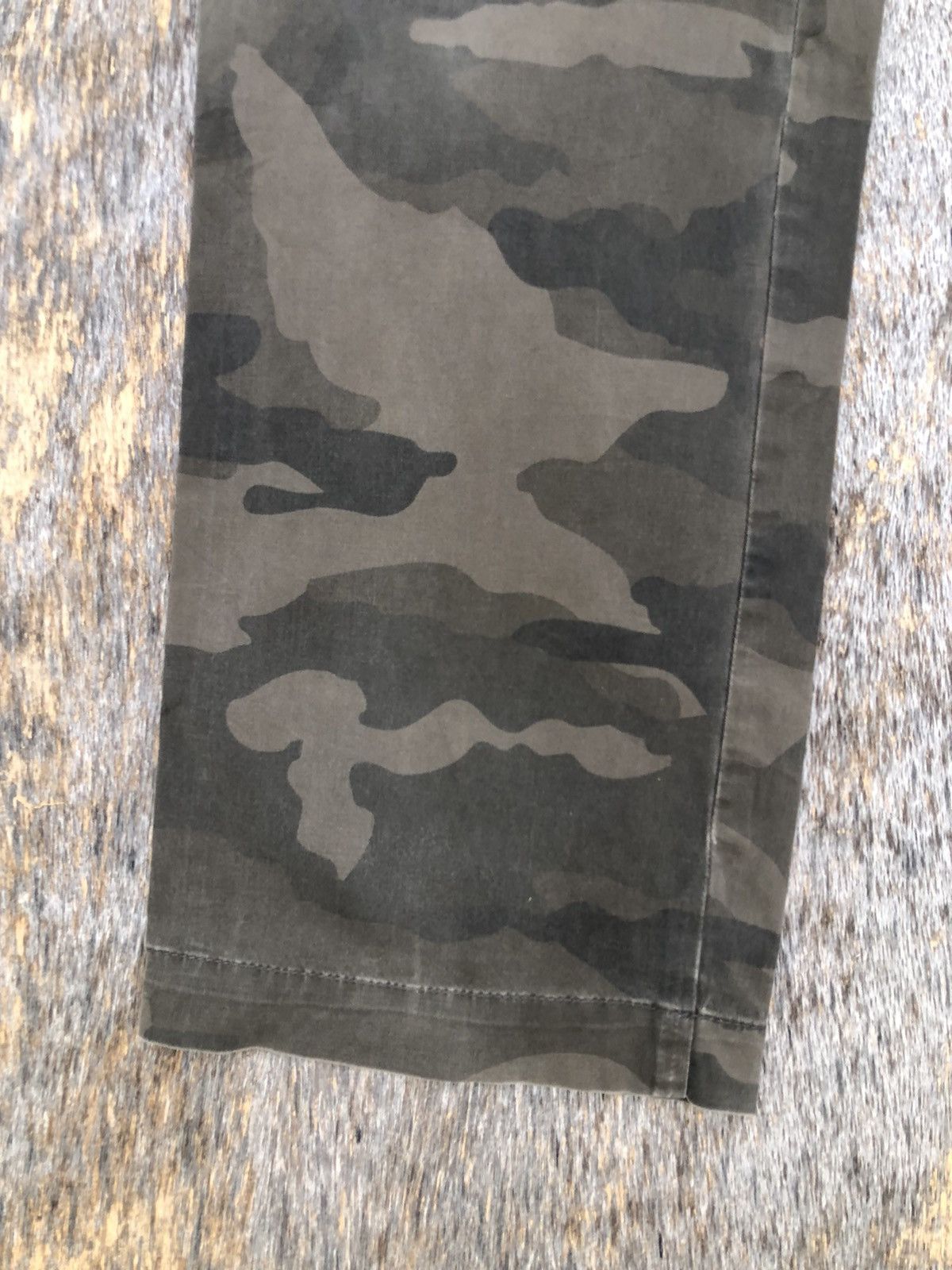 Japanese Brand Camouflage Cargo Multipocket Tactical Utility Pants W37xL37 Size US 37 - 4 Thumbnail
