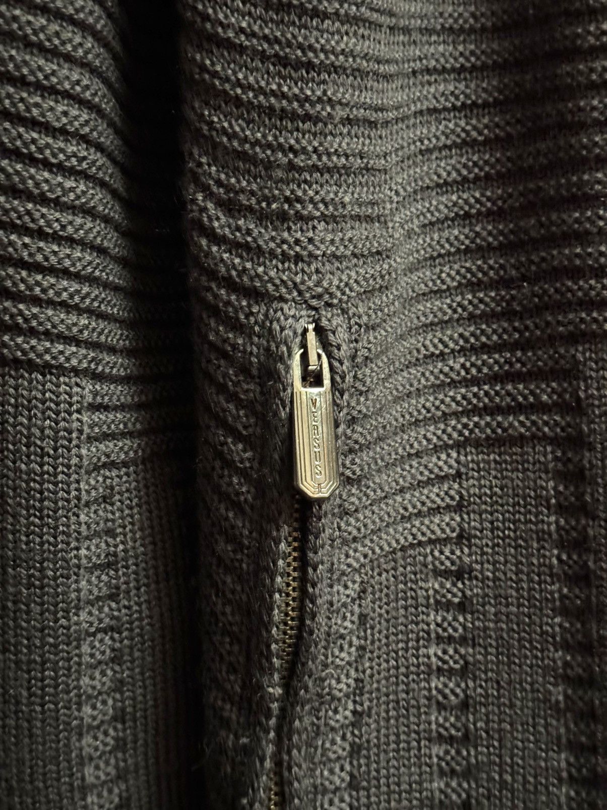 Versace versus versace vintage grey merinos wool sweater L Size US L / EU 52-54 / 3 - 10 Thumbnail