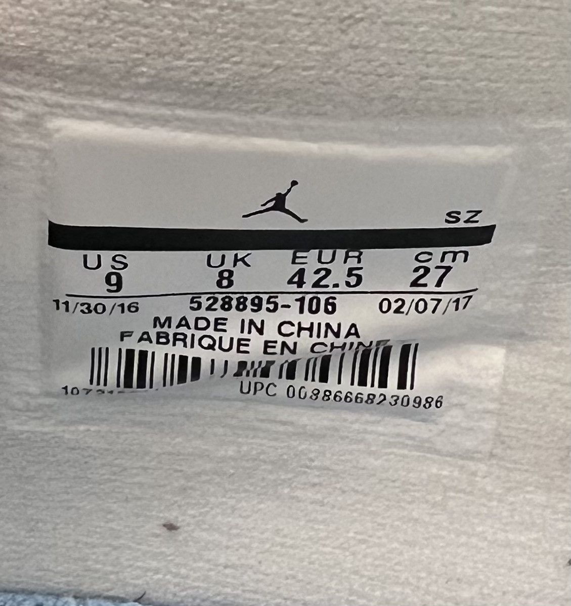 Jordan Brand Jordan 11 Retro Low “UNC” 2017 Size US 9 / EU 42 - 10 Thumbnail