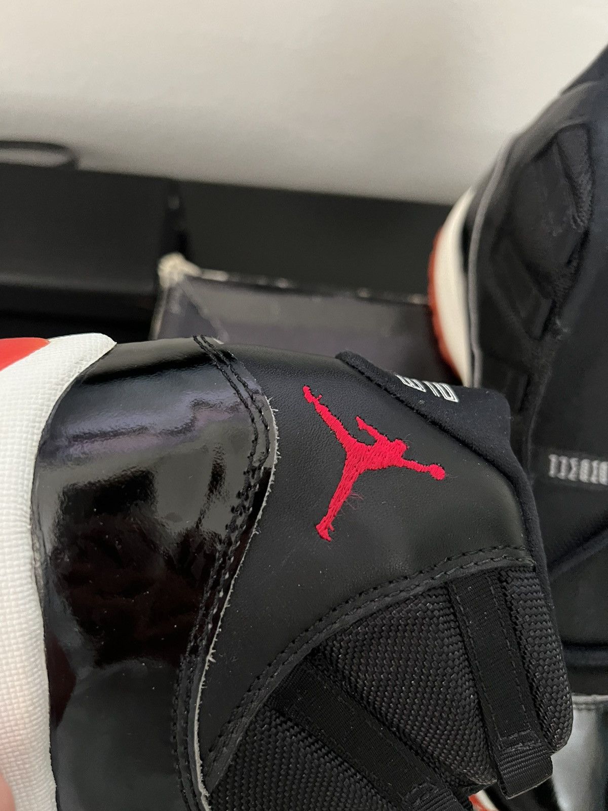 Jordan Brand Nike air jordan 11 bred 1996 OG Size US 8.5 / EU 41-42 - 14 Thumbnail