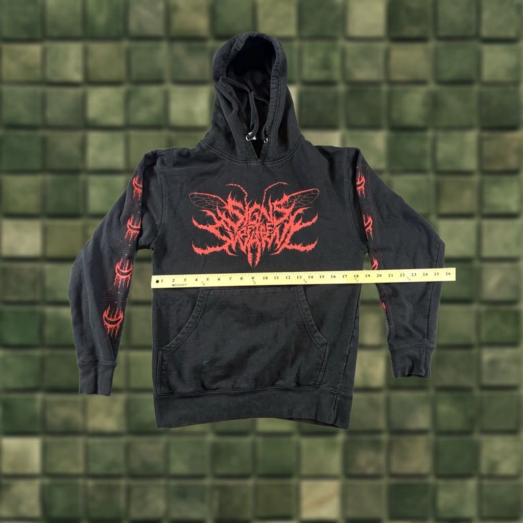 Vintage VINTAGE Independent Trading Company Signs Of Swarm Black Absolvere Pullover Hoodie S Men Regular Size Small Ship Size US S / EU 44-46 / 1 - 1 Thumbnail