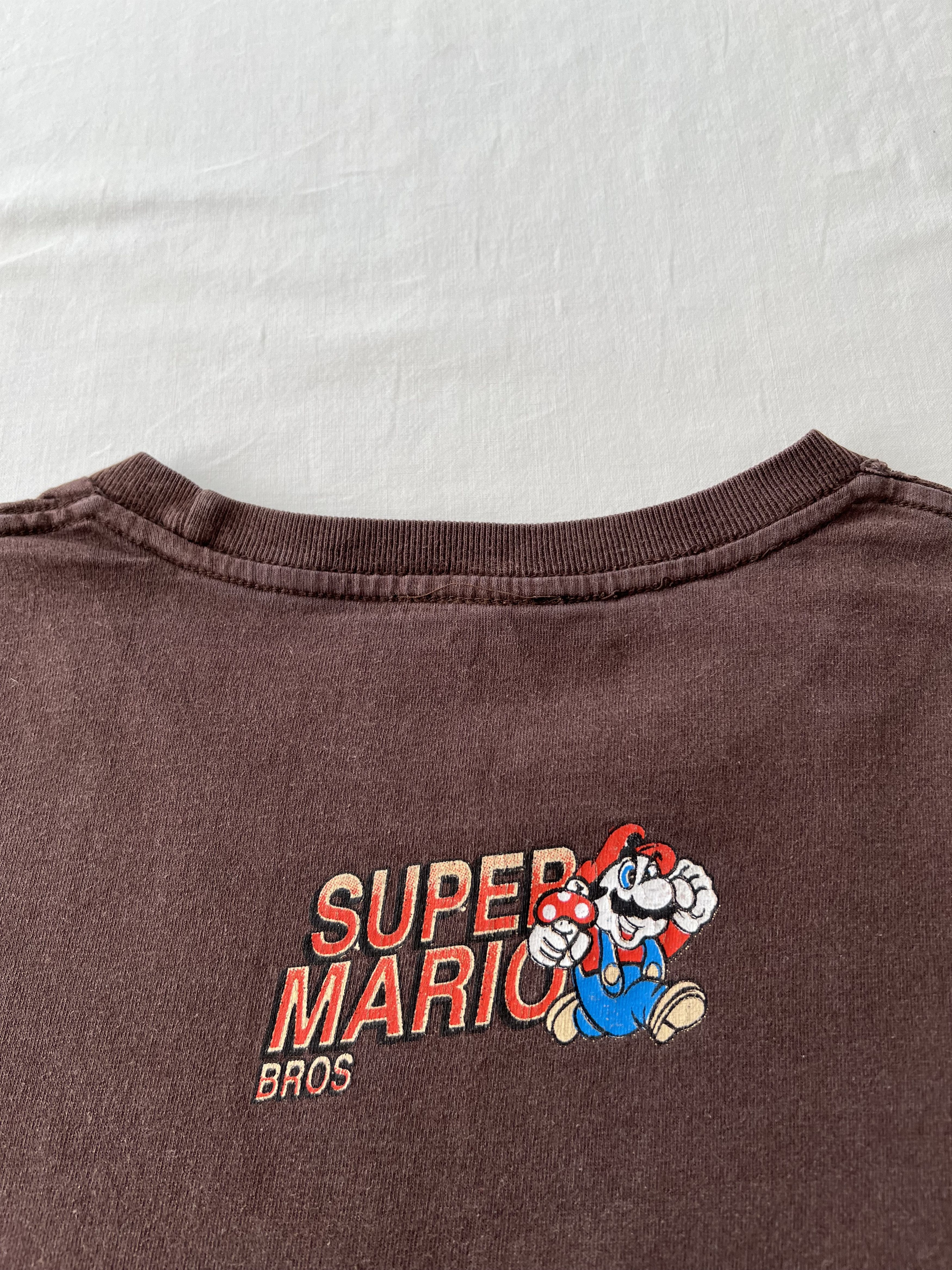 Nintendo Vintage 2000s Super Mario Bros Nintendo Brown T-shirt Size US L / EU 52-54 / 3 - 15 Thumbnail