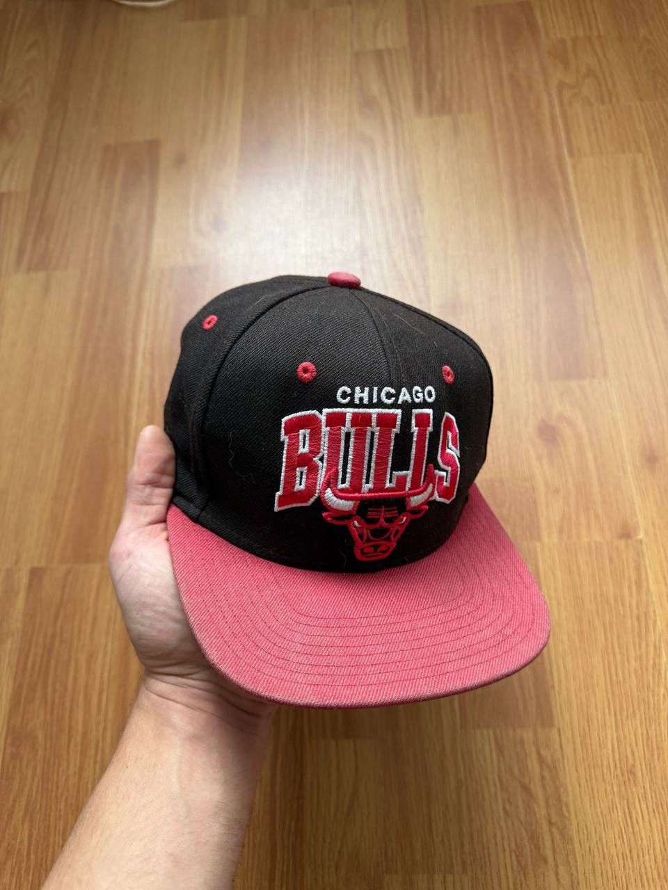 NBA Vintage Chicago Bulls Snapback Hat Cap Size ONE SIZE - 6 Thumbnail
