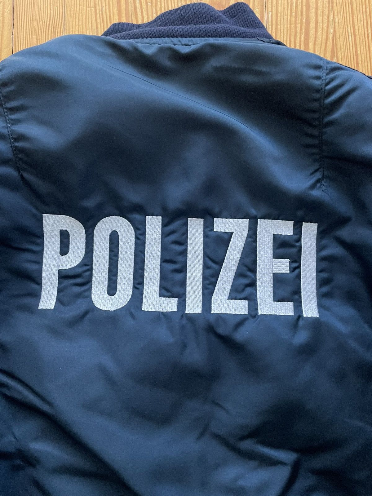 Alpha Industries × Vintage Vintage Alpha Industries MA1 Polizei Bomber Jacket Navy Size US XL / EU 56 / 4 - 3 Thumbnail