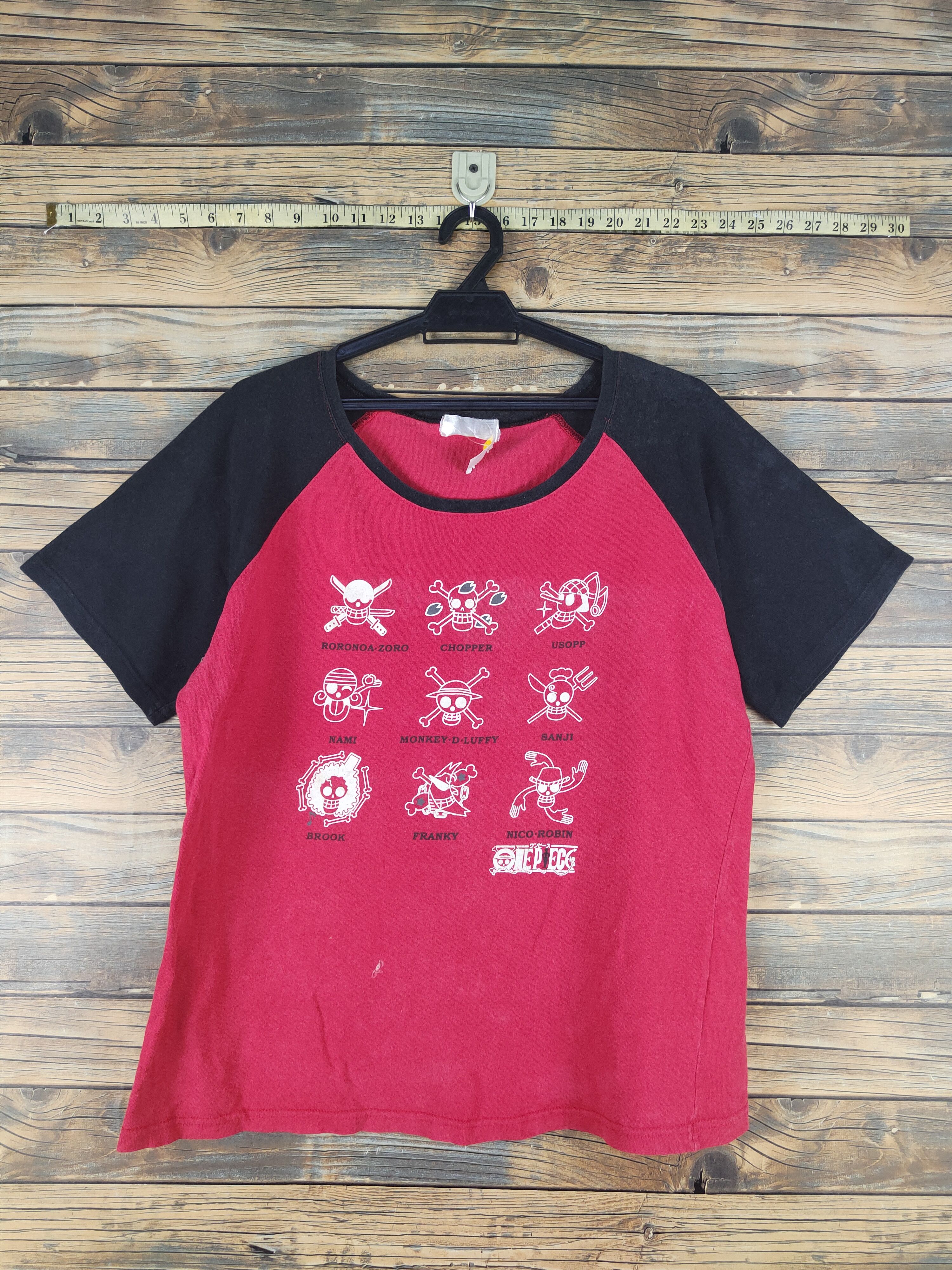 Japanese Brand DL One Piece Red Black Short Sleeve T-shirt #1630 Size US L / EU 52-54 / 3 - 1 Thumbnail