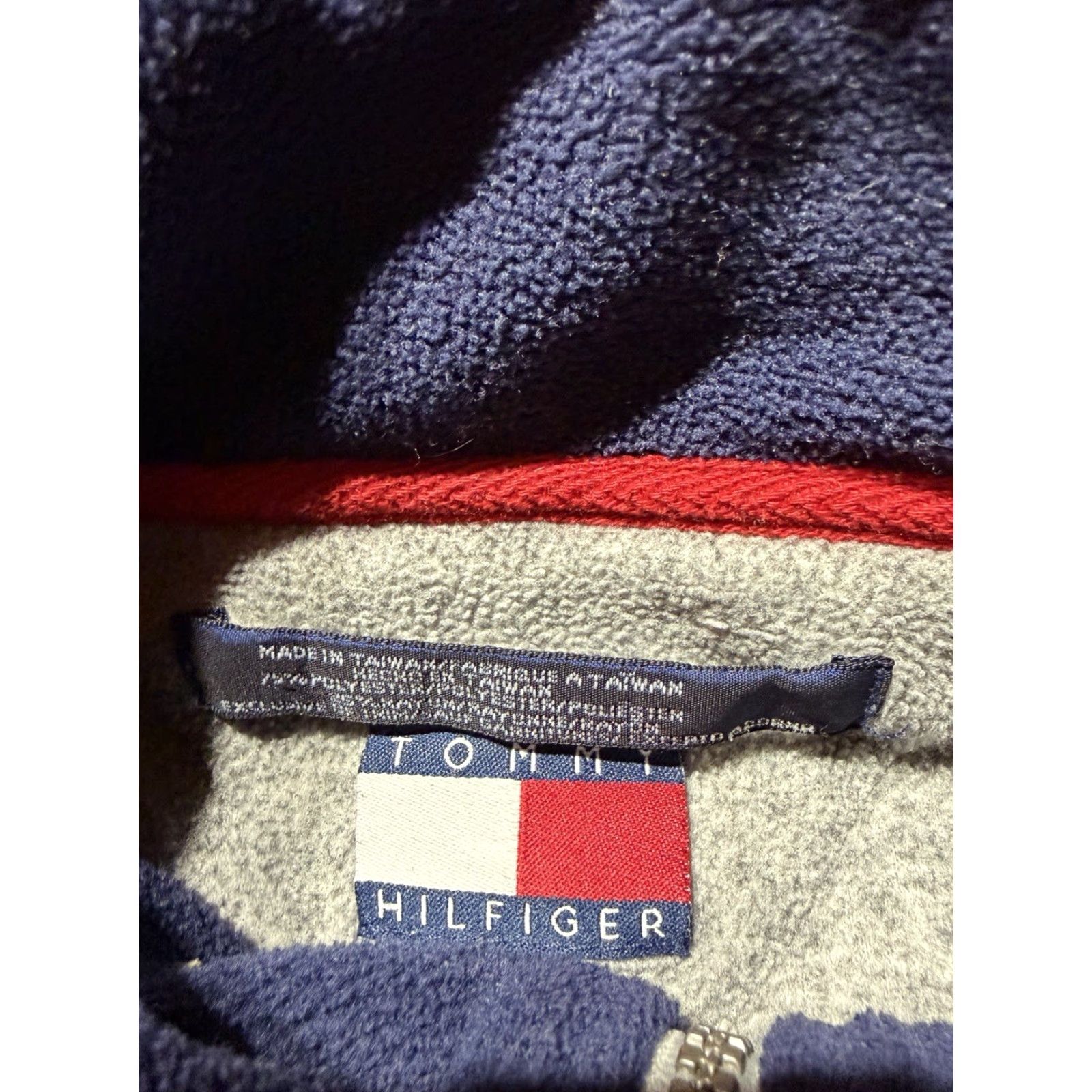 Tommy Hilfiger VINTAGE Tommy Hilfiger Spellout 1/4 Zip Fleece Pullover XL Gray 90s Men’s Size US XL / EU 56 / 4 - 3 Thumbnail