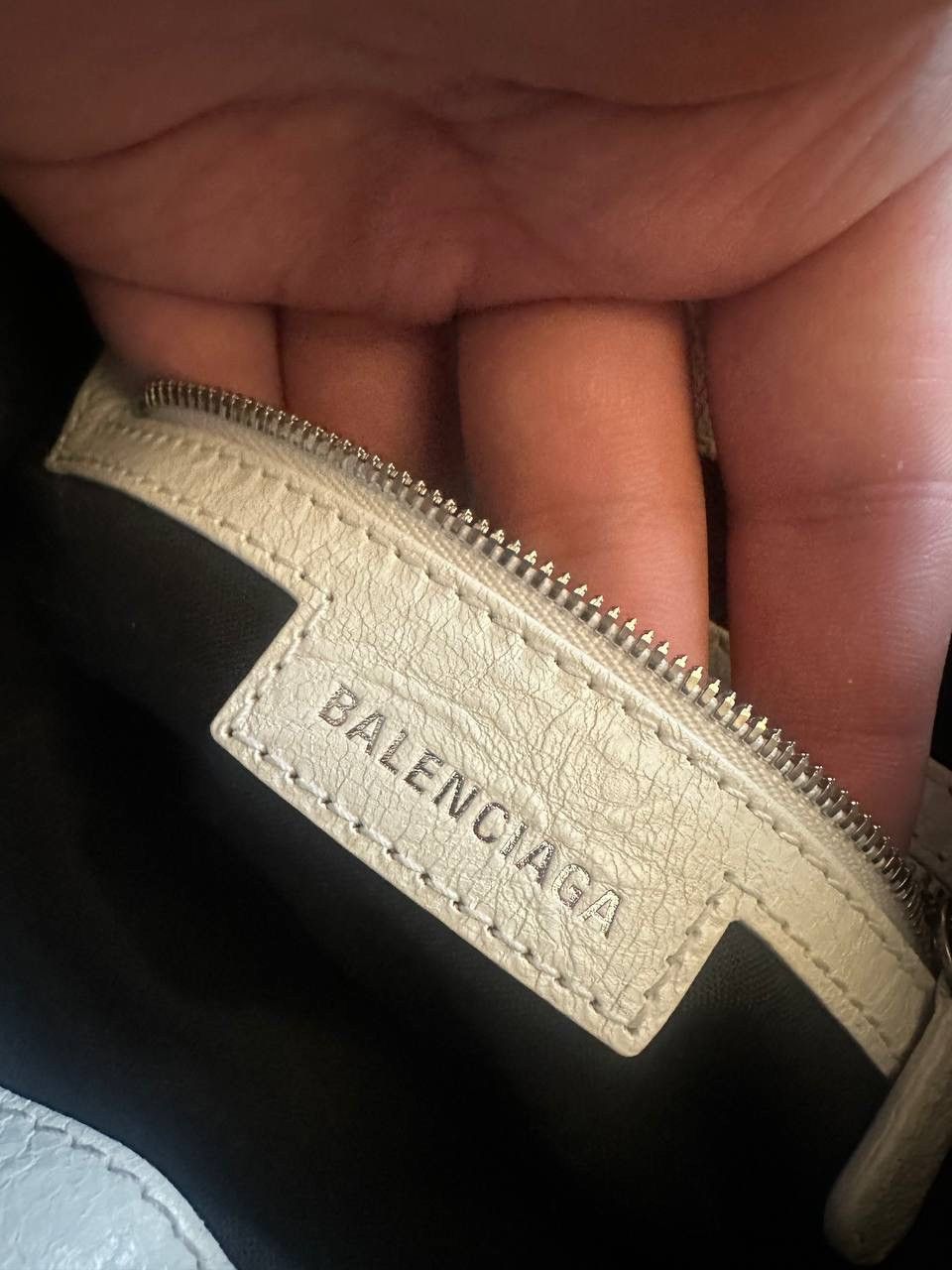 Balenciaga Balenciaga Le Cagole Size ONE SIZE - 6 Thumbnail