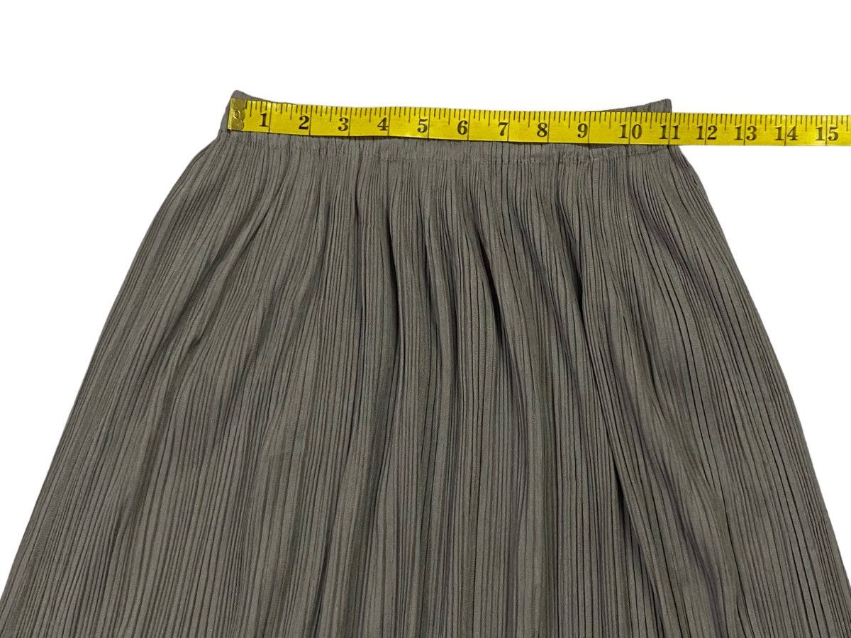 Issey Miyake × Pleats Please Issey Miyake Pleats Please Issey Miyake Pleated Basics Skirt Size 26" / US 2 / IT 38 - 6 Thumbnail