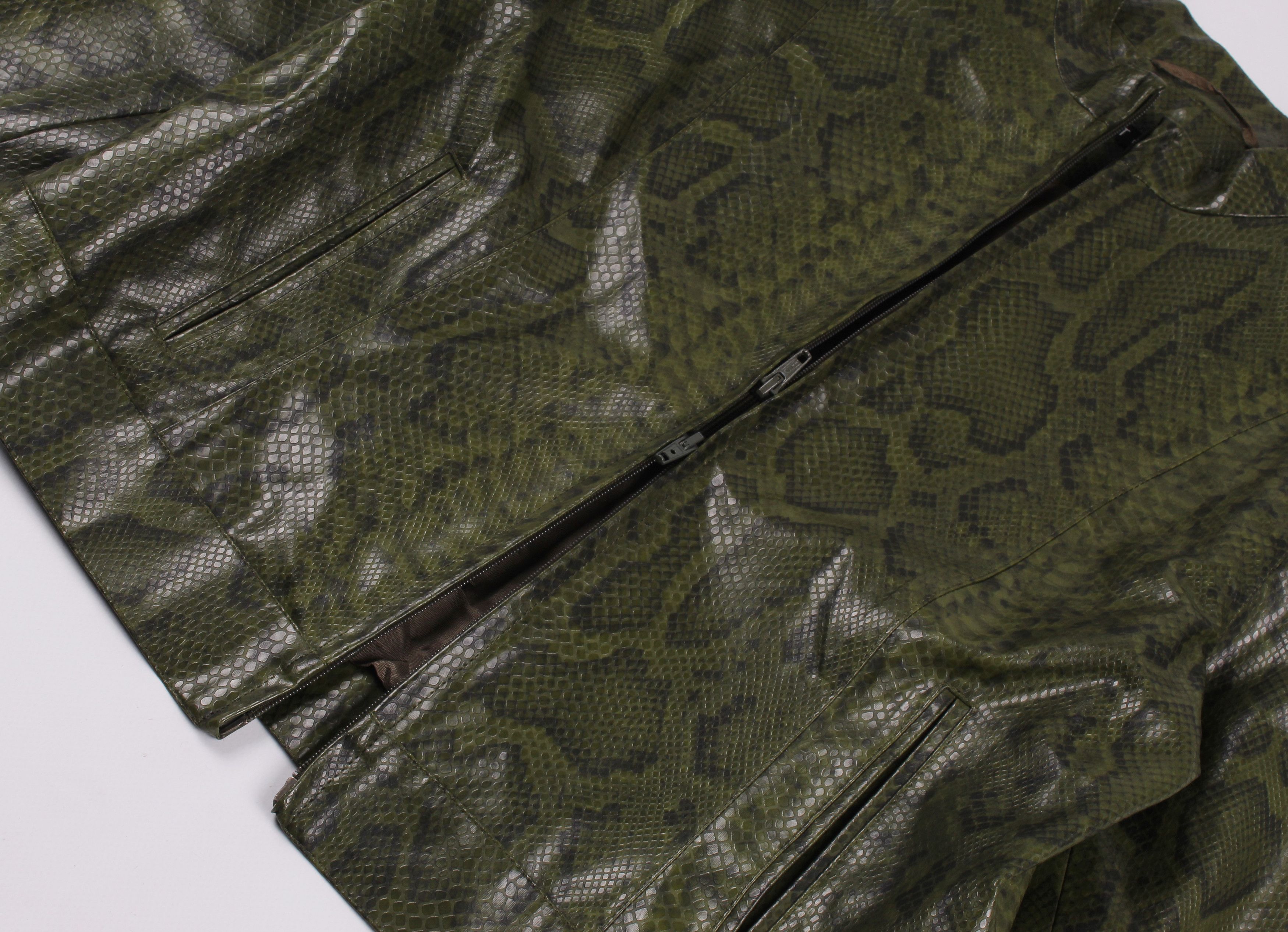 Vintage Vintage Y2K Snake Faux Leather Jacket Size M / US 6-8 / IT 42-44 - 4 Thumbnail