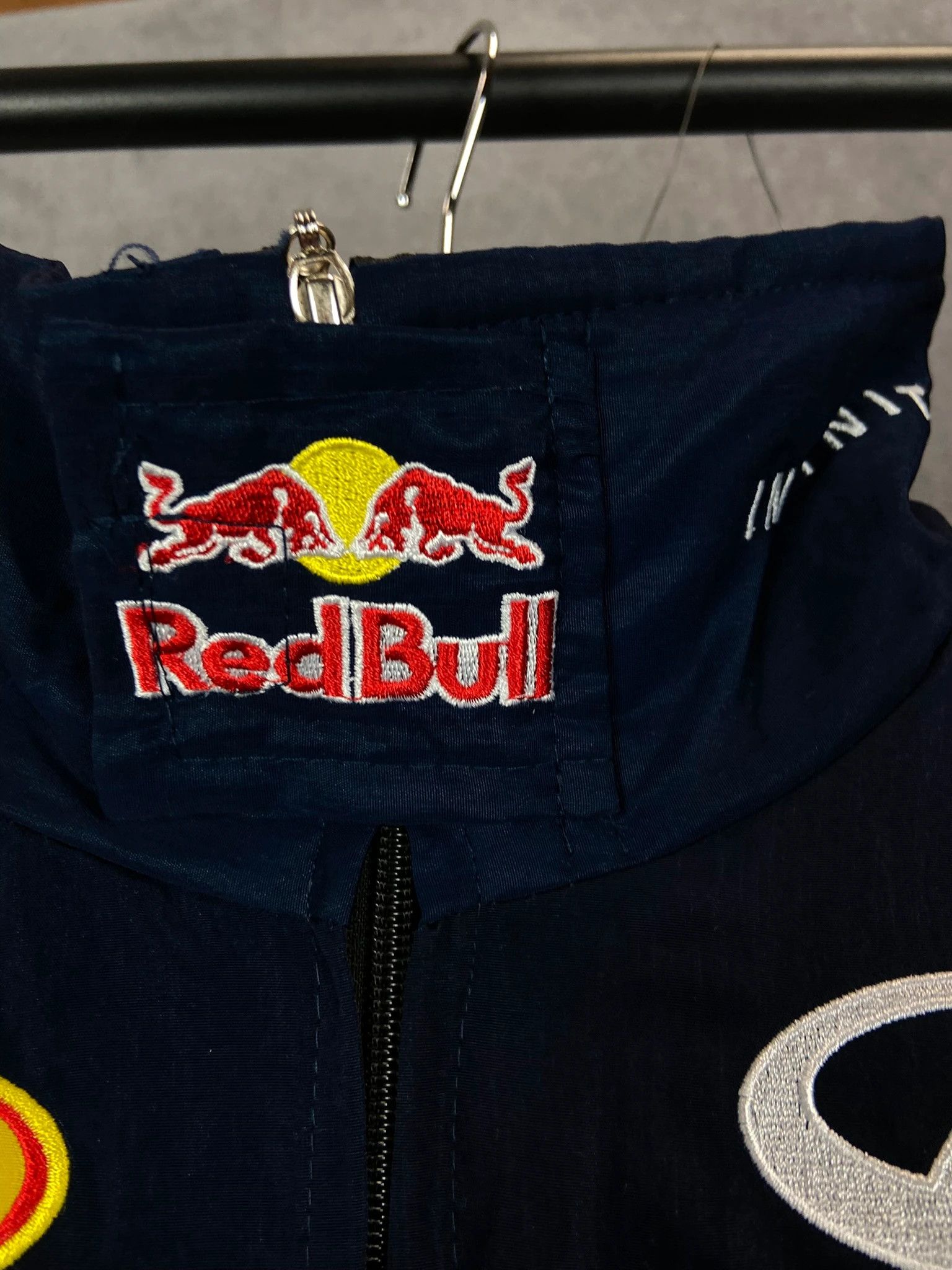 Red Bull Vintage Red Bull Navy Jacket Size L Size US L / EU 52-54 / 3 - 4 Thumbnail