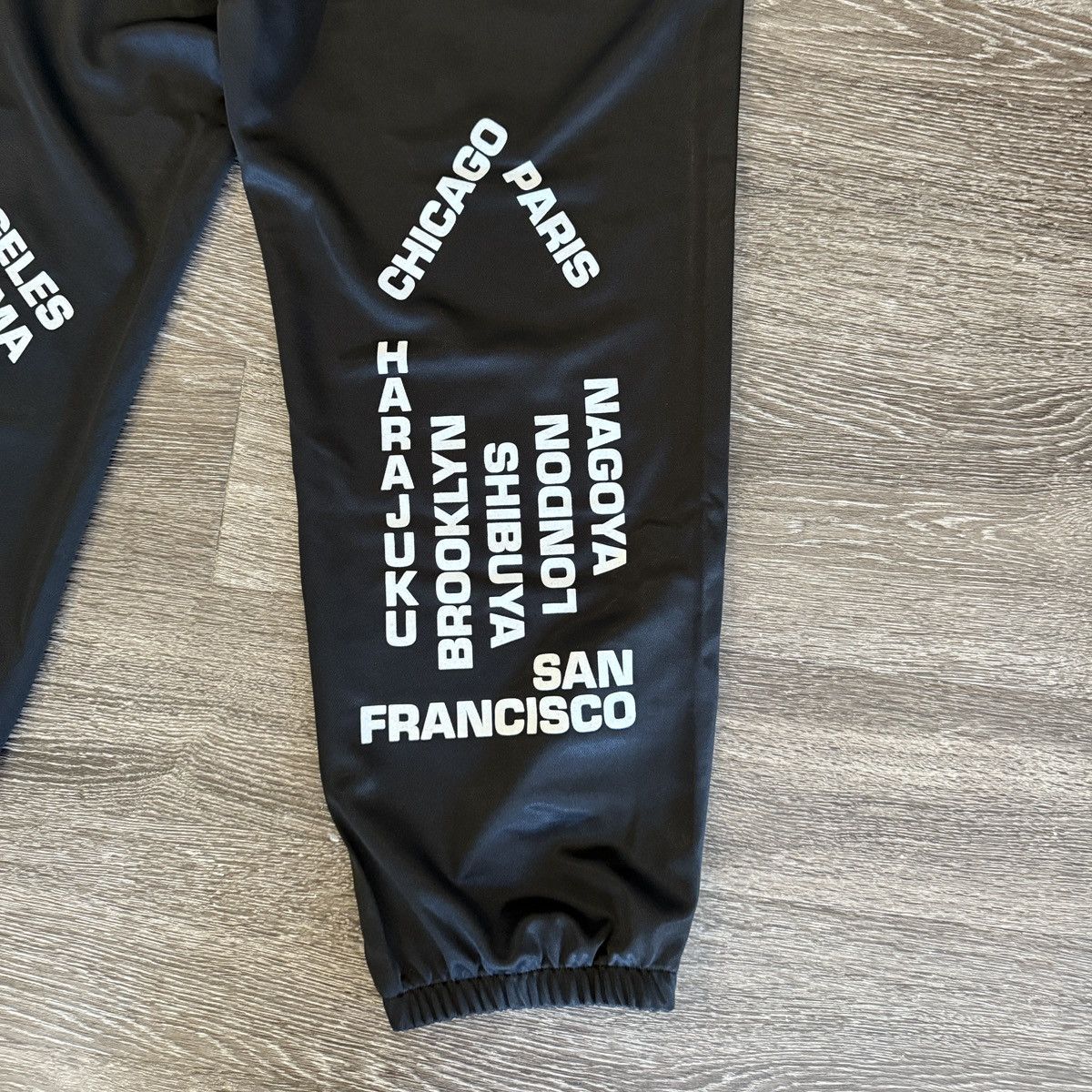 Supreme Worldwide Tricot Track Pant XXL