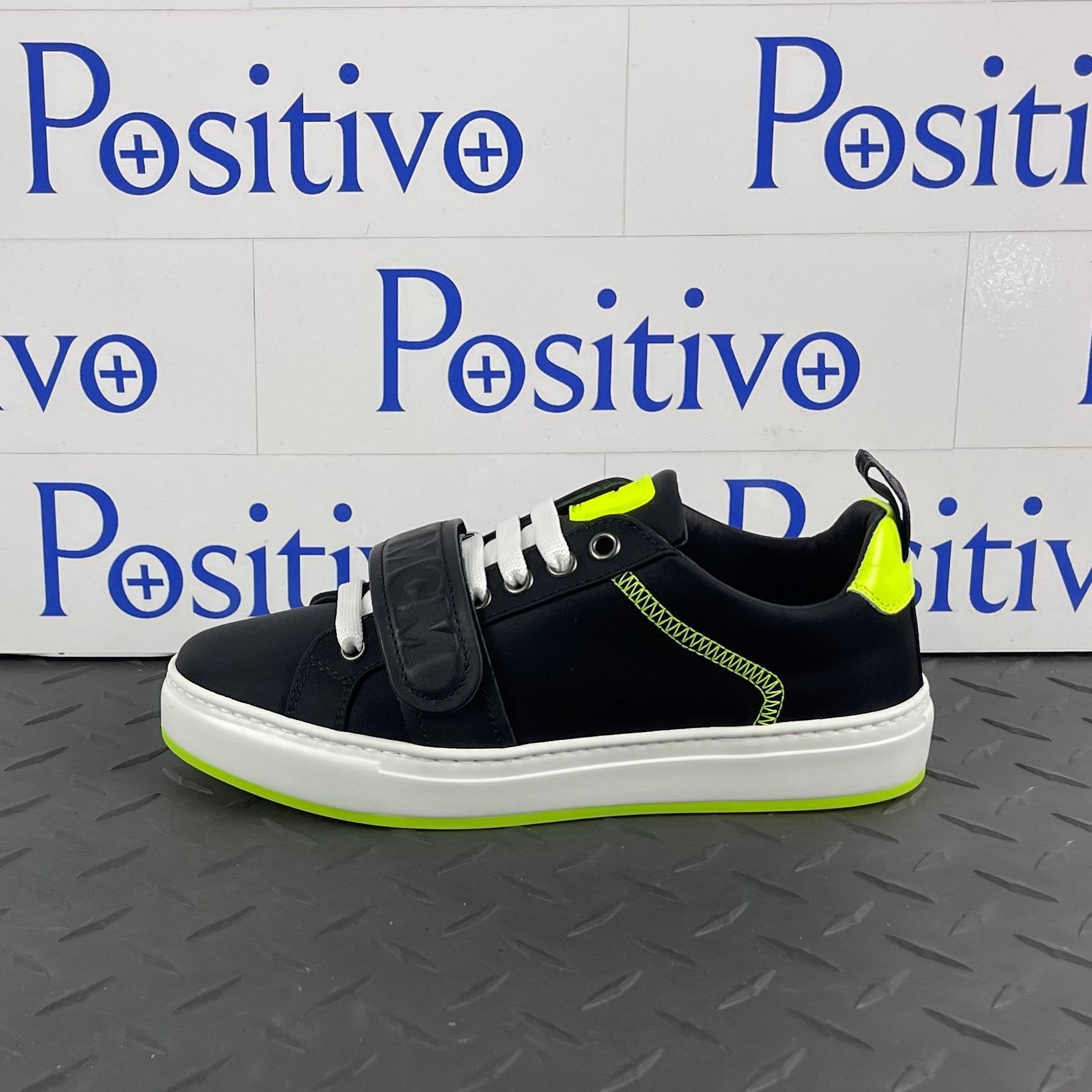 image of MCM Womens Lime/black Nylon Low Top Sneakers Us 5 Eu 35