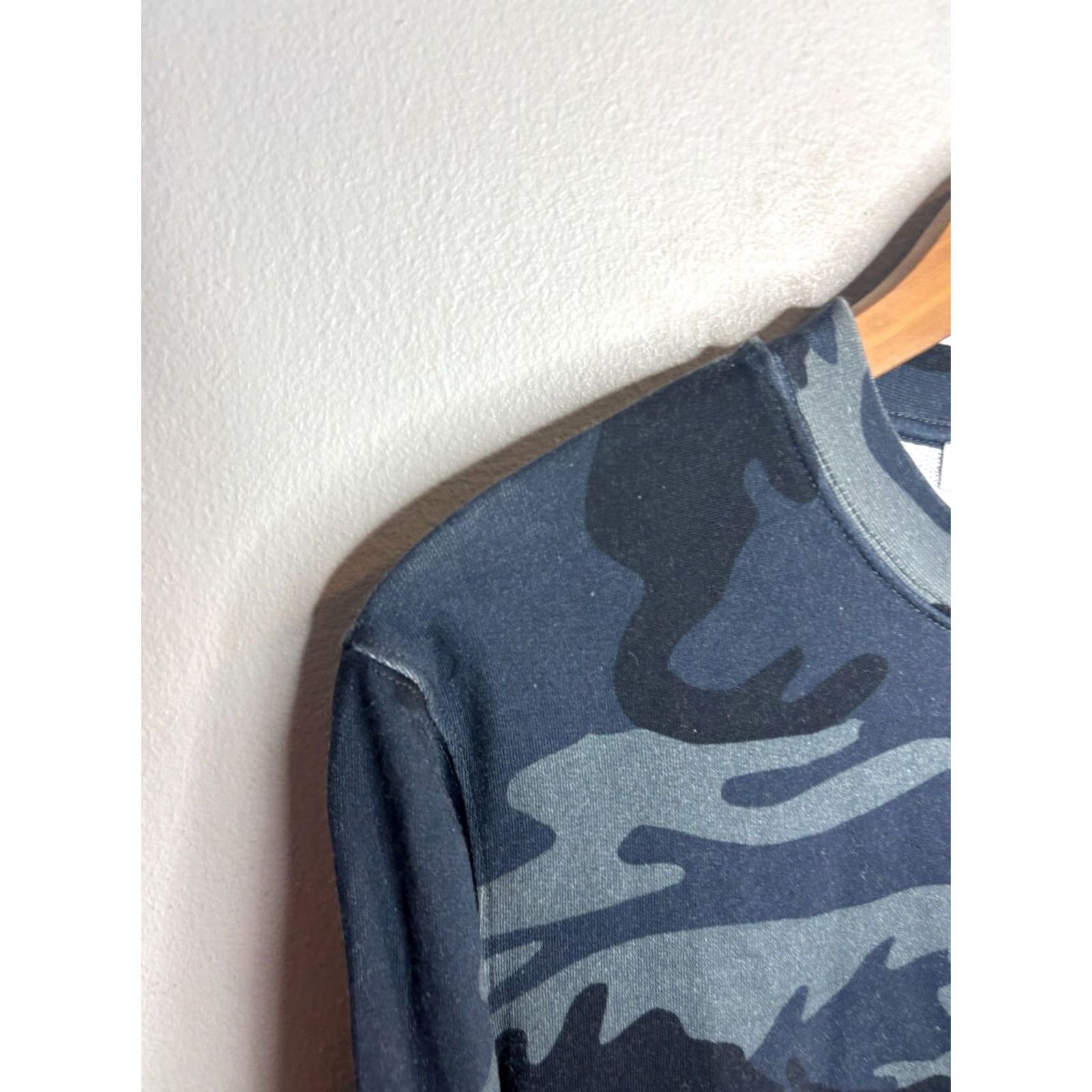 Sandro Sandro Camouflage Crew Neck Pullover Sweater Blue Mens Small 4139 Size US S / EU 44-46 / 1 - 2 Thumbnail