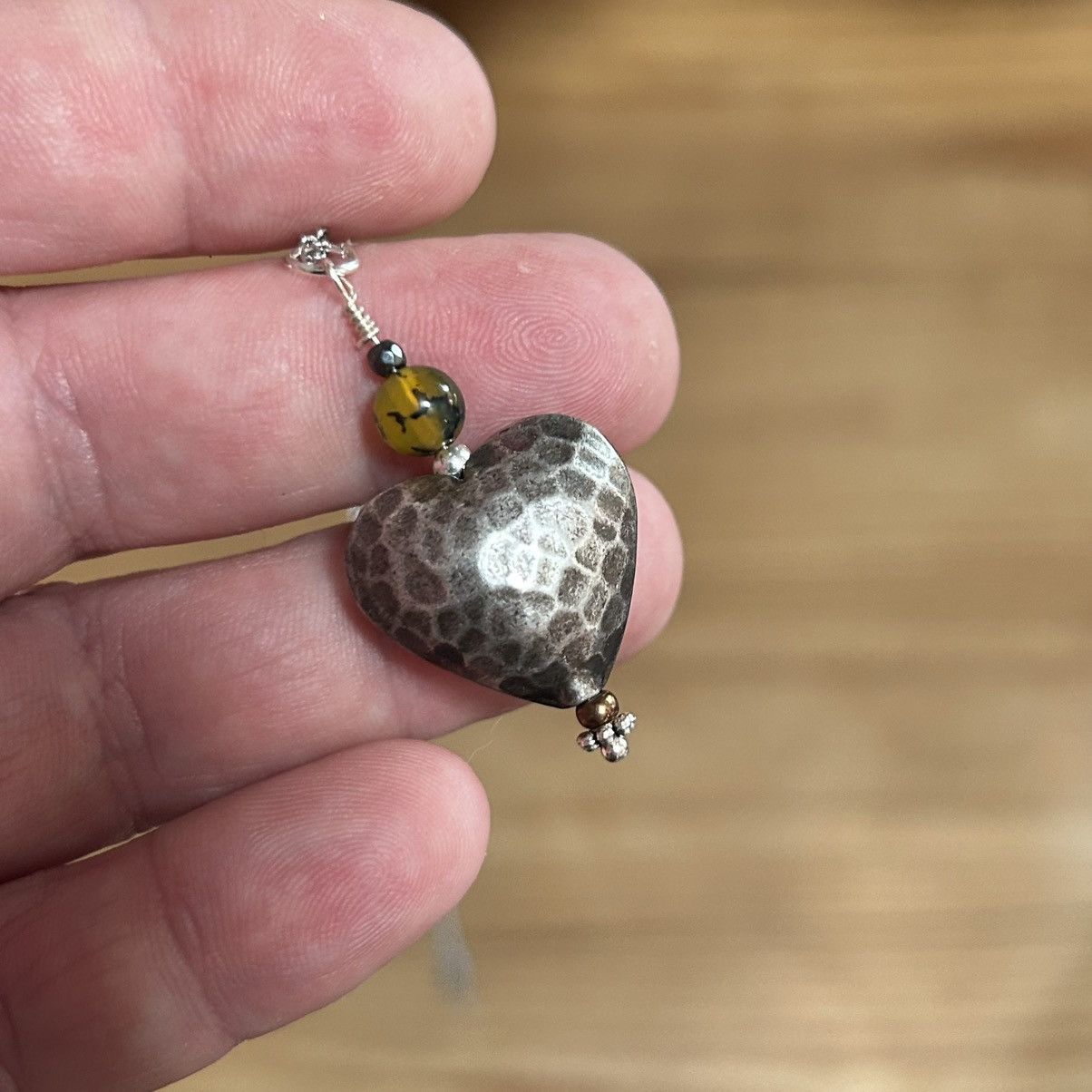 Handmade Handcrafted hammered bubble heart dragon vein necklace Size ONE SIZE - 4 Thumbnail