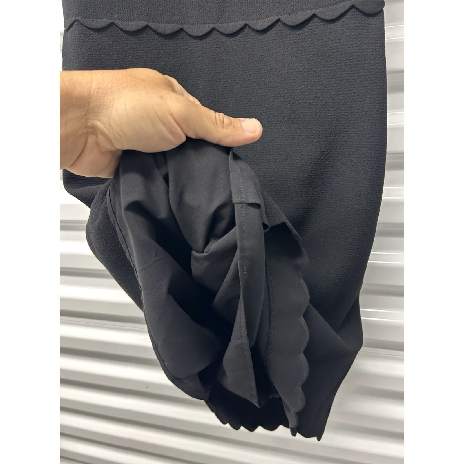 Club Monaco Club Monaco Women’s Black ZipUp Sheath Dress 00 Mini Above Knee Flutter Short Sleeve Round Neck Formal Party Wedding Size XXS / US 00 / IT 34 - 6 Thumbnail