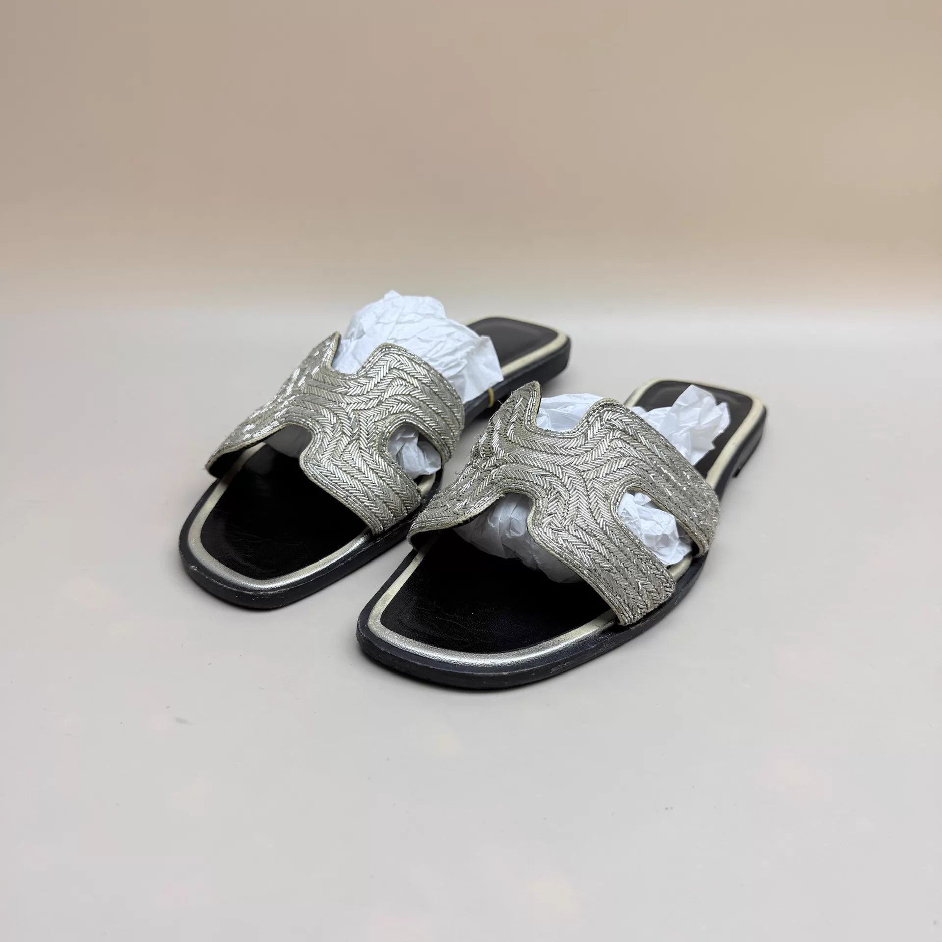 Hermes Hermes Gold Woven H Slippers 36 99 New Size US 5.5 / IT 35.5 - 1 Thumbnail