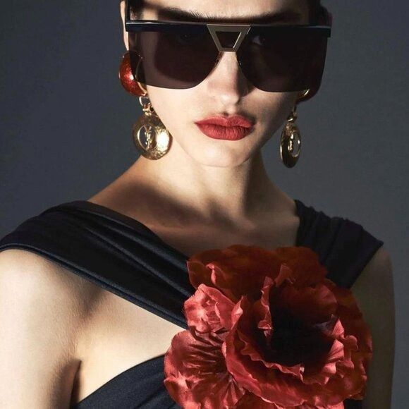 Saint Laurent Paris Saint Laurent SL537 PALACE 001 Sunglasses Black Shield Frame Size ONE SIZE - 5 Thumbnail