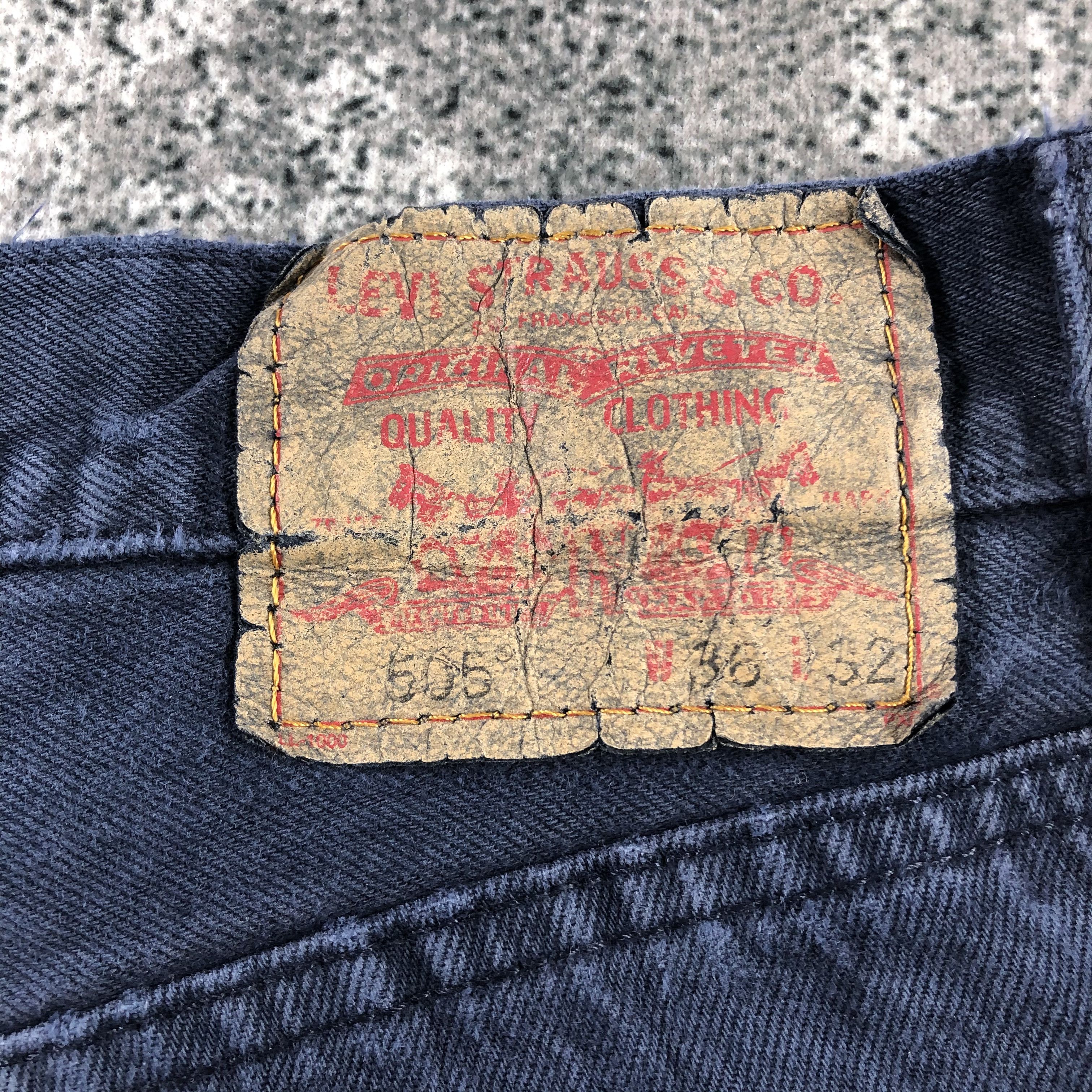 Levi's Vintage Levi's 505 Jeans Faded Blue Denim KJ951 Size US 35 - 5 Thumbnail