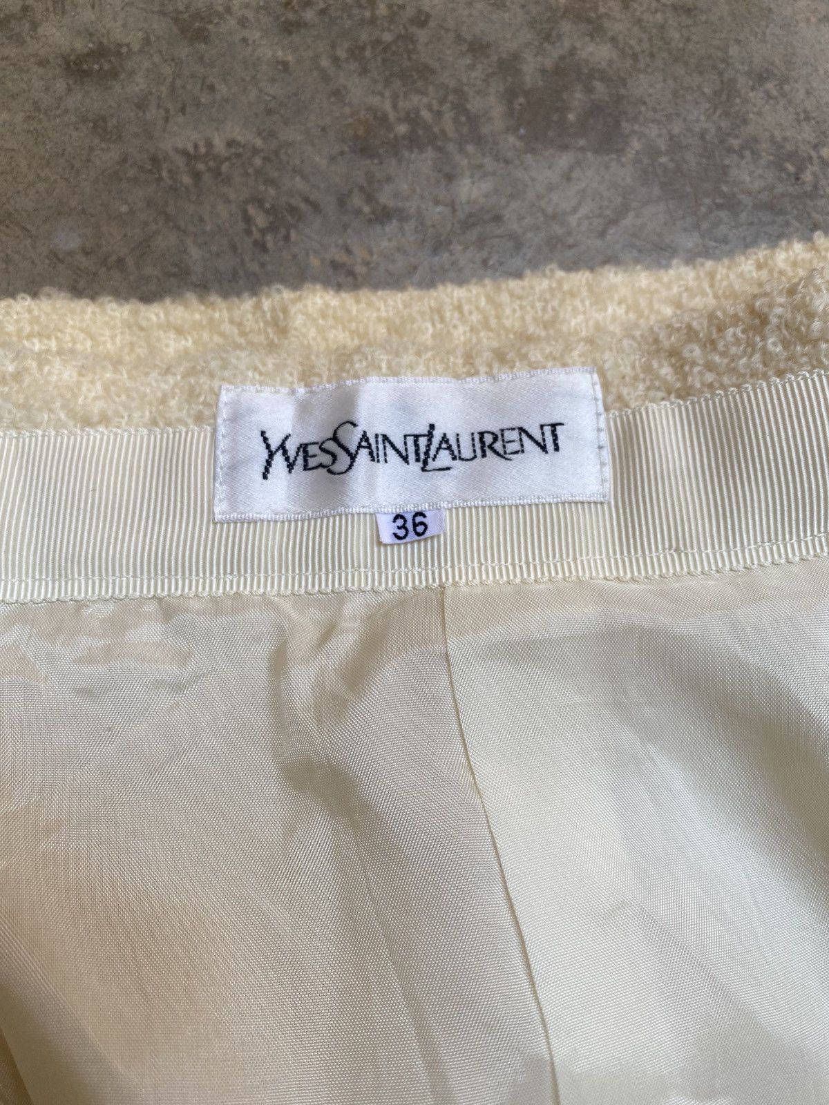 Yves Saint Laurent Yves Saint Laurent Skirt Size 25" / US 0 / IT 36 - 7 Thumbnail