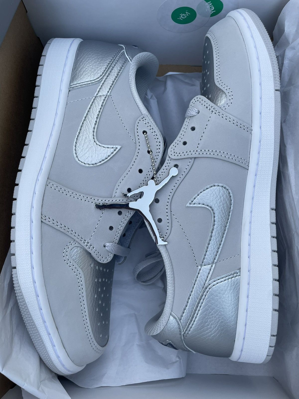 Jordan Brand Jordan 1 Low OG Metallic Silver Size US 11 / EU 44 - 1 Thumbnail