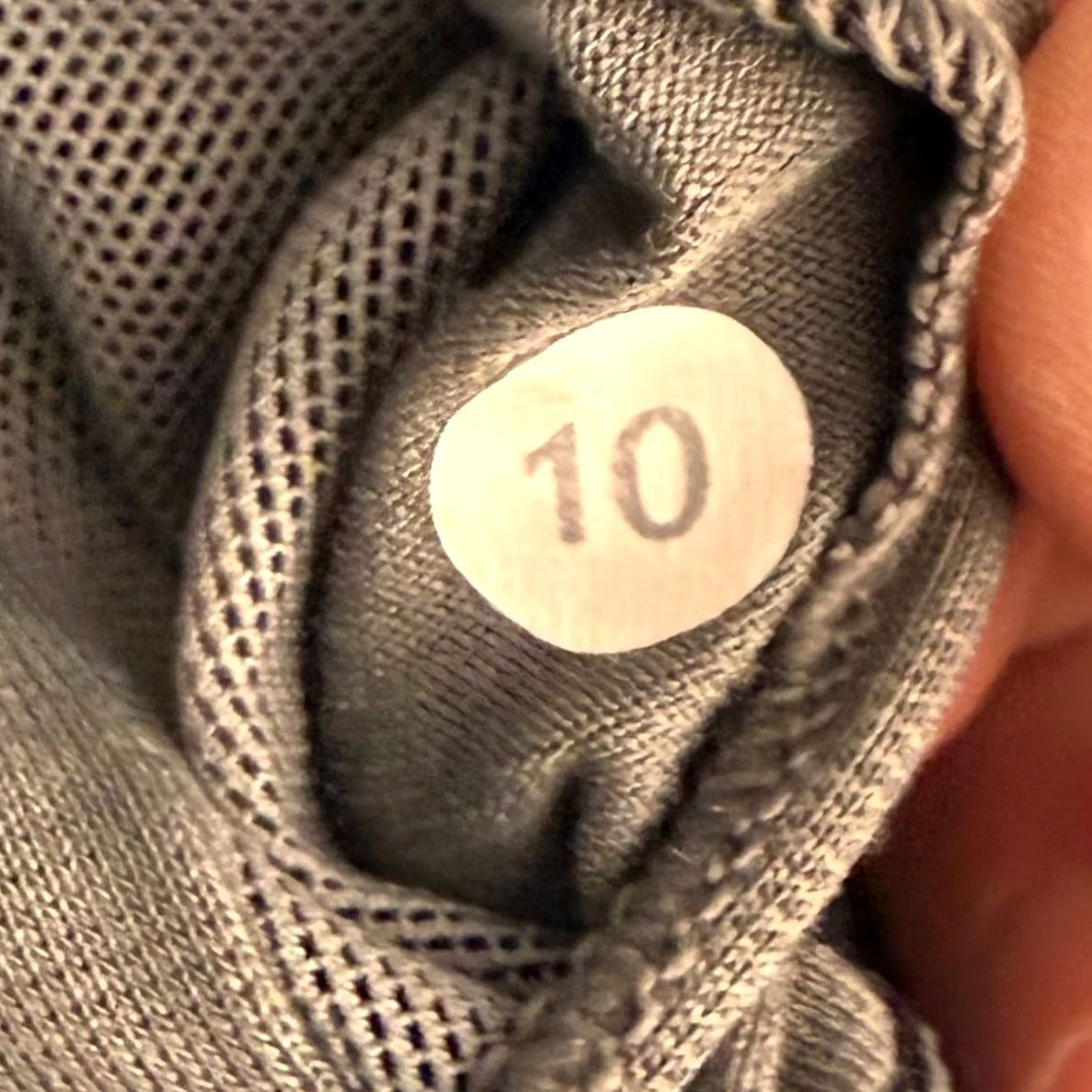 Lululemon Lululemon Hot to Street Tank Top 10 Gray Yoga Gym Activewear Strappy Lattice Back EUC Size L / US 10 / IT 46 - 6 Thumbnail