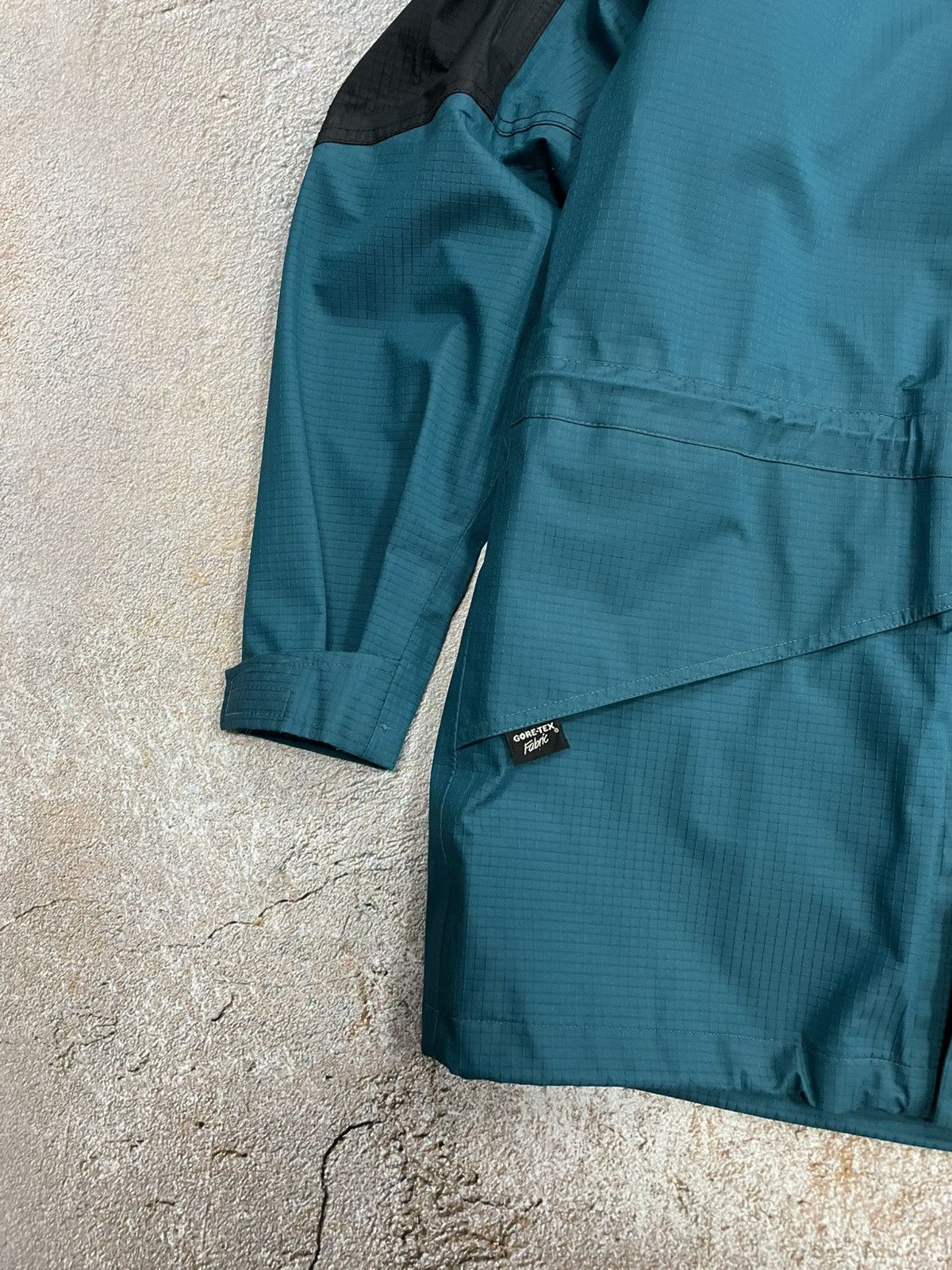 The North Face Vintage The North Face Gore-Tex Jacket Size US M / EU 48-50 / 2 - 4 Thumbnail