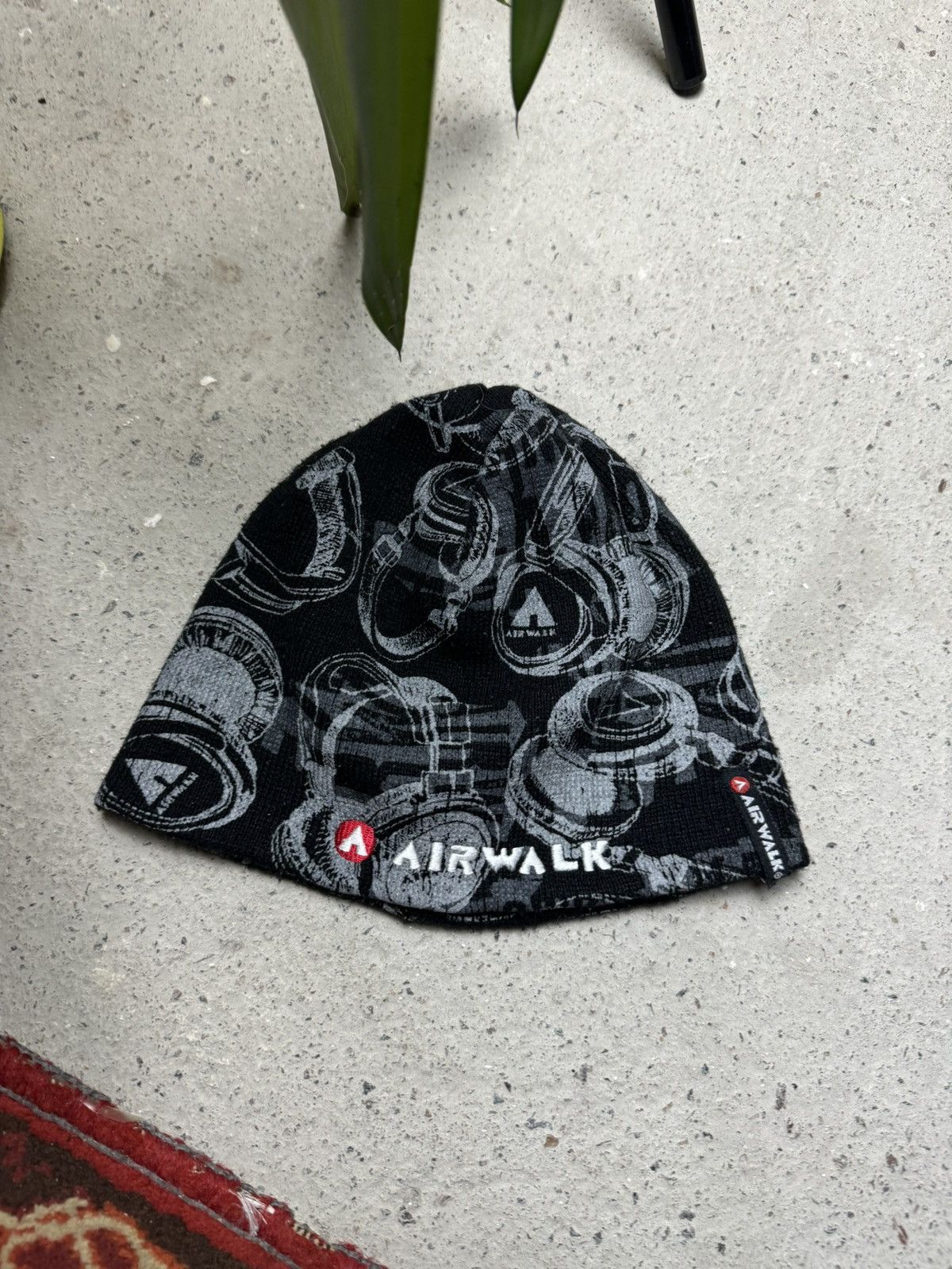 Airwalk × Vintage Vintage Y2K Airwalk Monogram Sk8 Skater Beanie Japanese Hat Size ONE SIZE - 1 Thumbnail