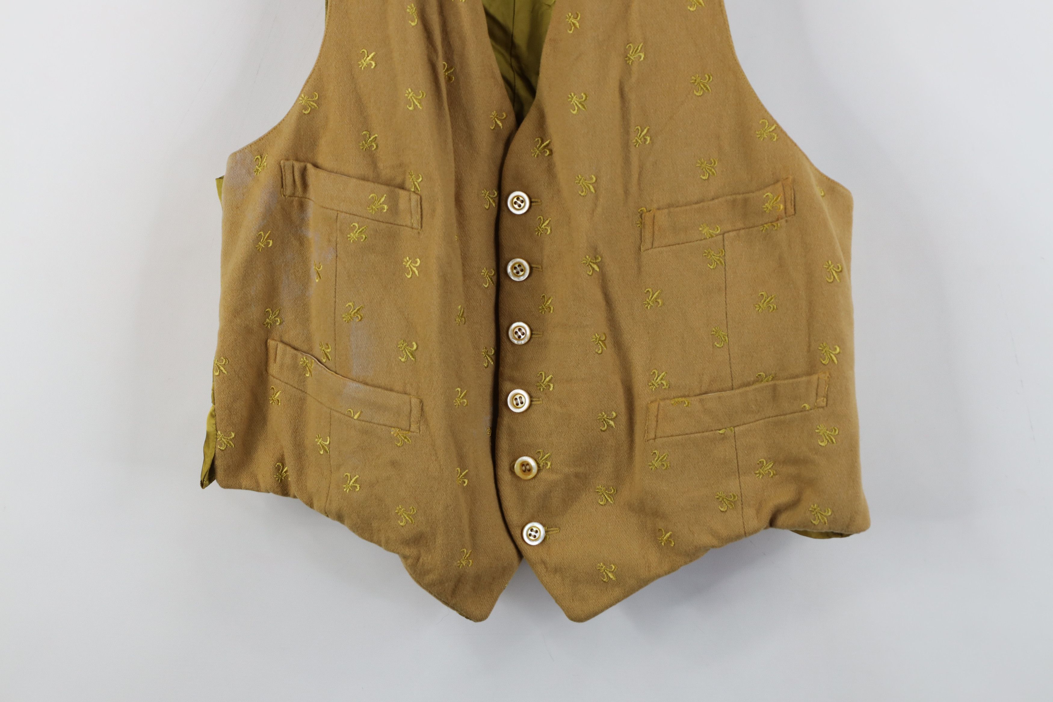 Vintage Vintage 40s 50s Fleur de Lis Buckle Back Suit Vest Beige USA Size US M / EU 48-50 / 2 - 3 Thumbnail
