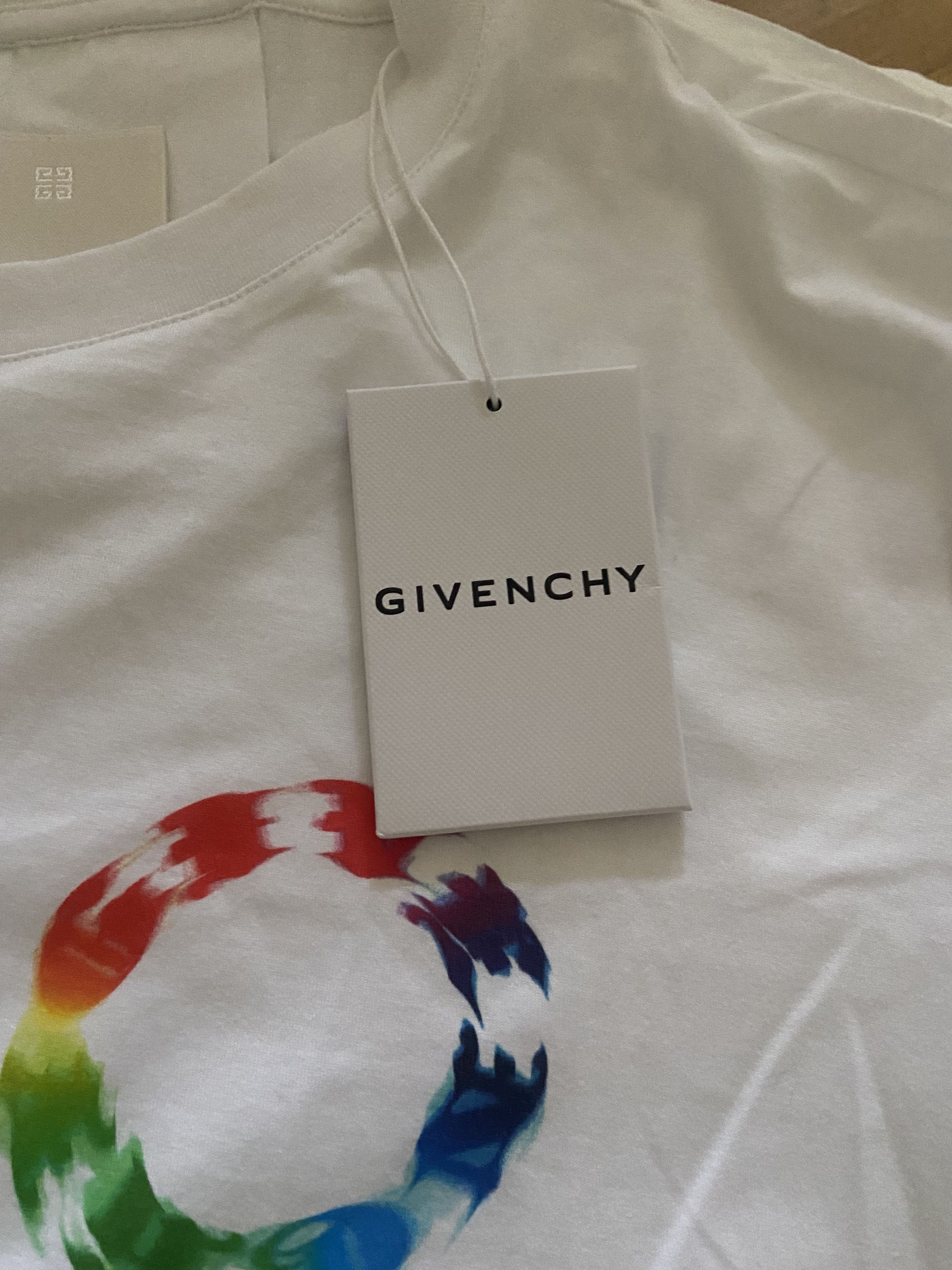 Givenchy Givenchy Logo Shark Rottweiler T-shirt White Size US XL / EU 56 / 4 - 10 Thumbnail