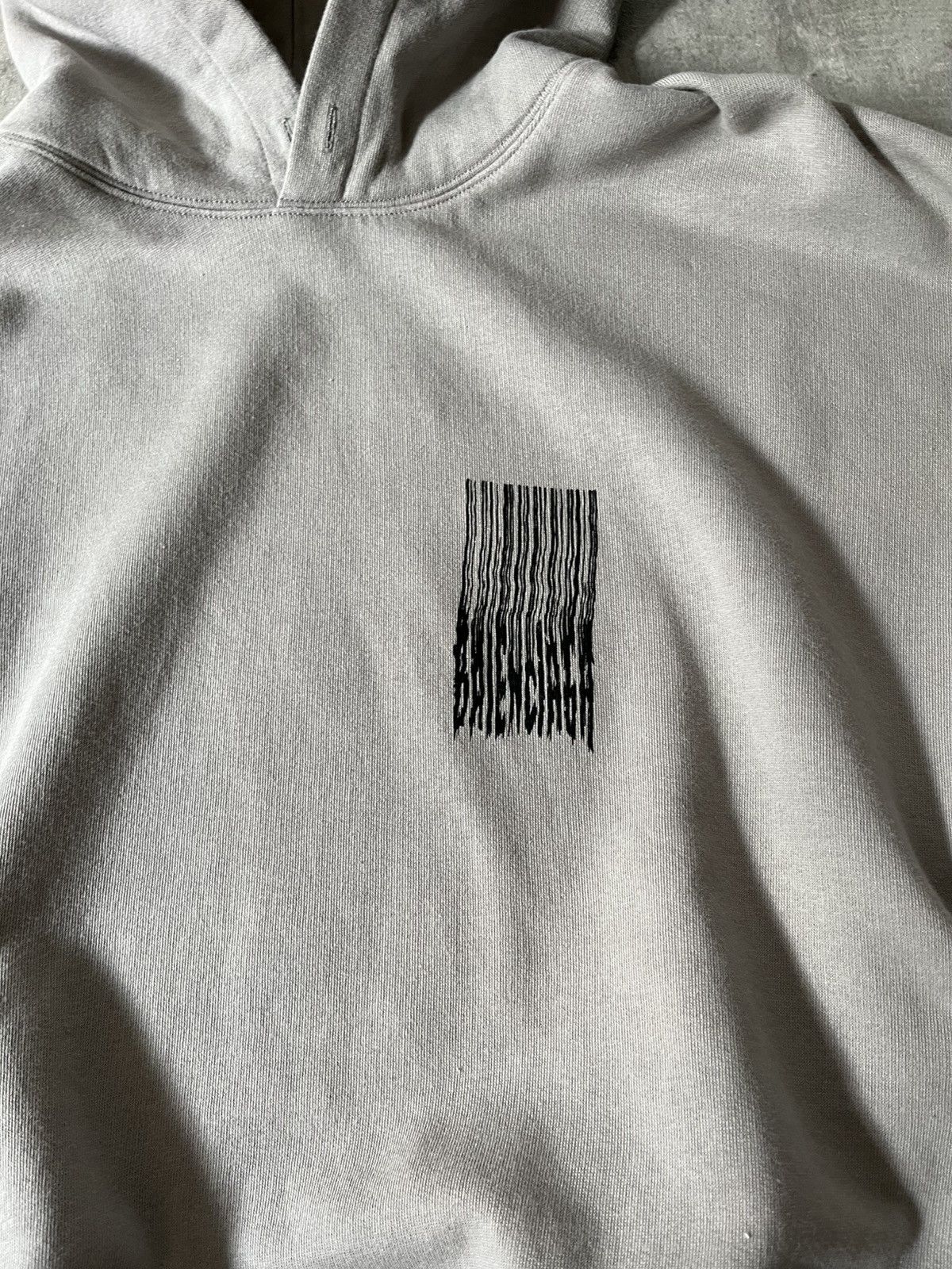 Balenciaga Balenciaga barcode print hoodie gray Size US S / EU 44-46 / 1 - 5 Thumbnail
