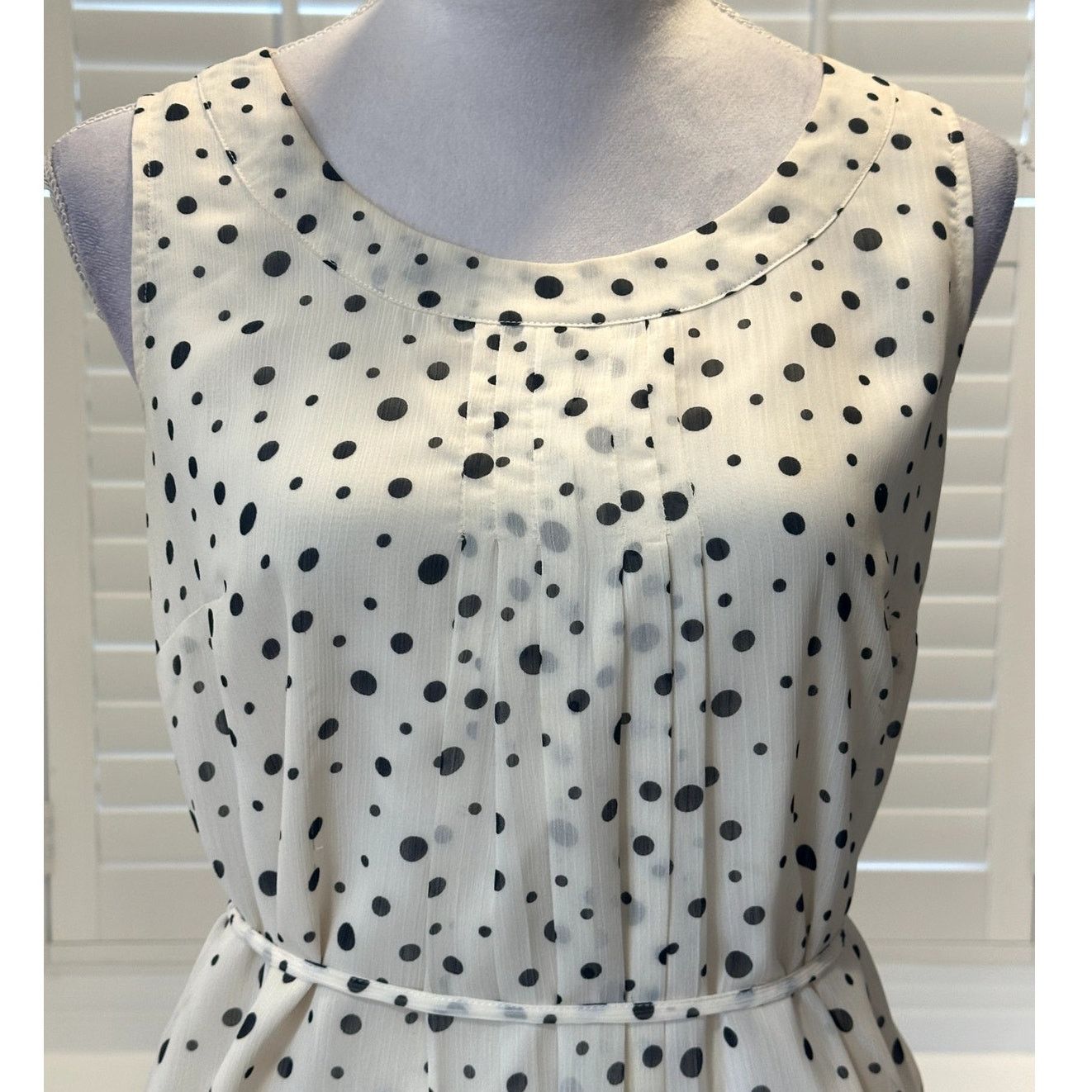 Other Menora Cream Black Polka Dot Sleeveless Belted Blouse S Size S / US 4 / IT 40 - 2 Thumbnail