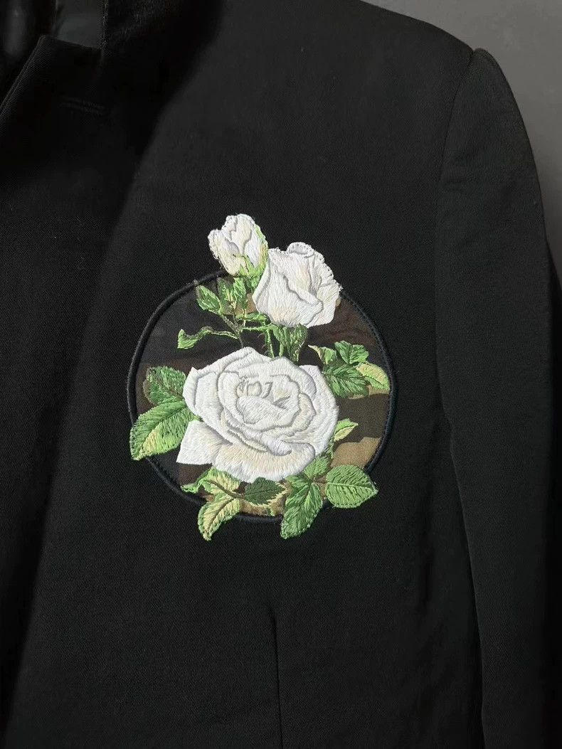 Dior Dior Camellia suit 2502-Nextarrow Size 46R - 3 Thumbnail
