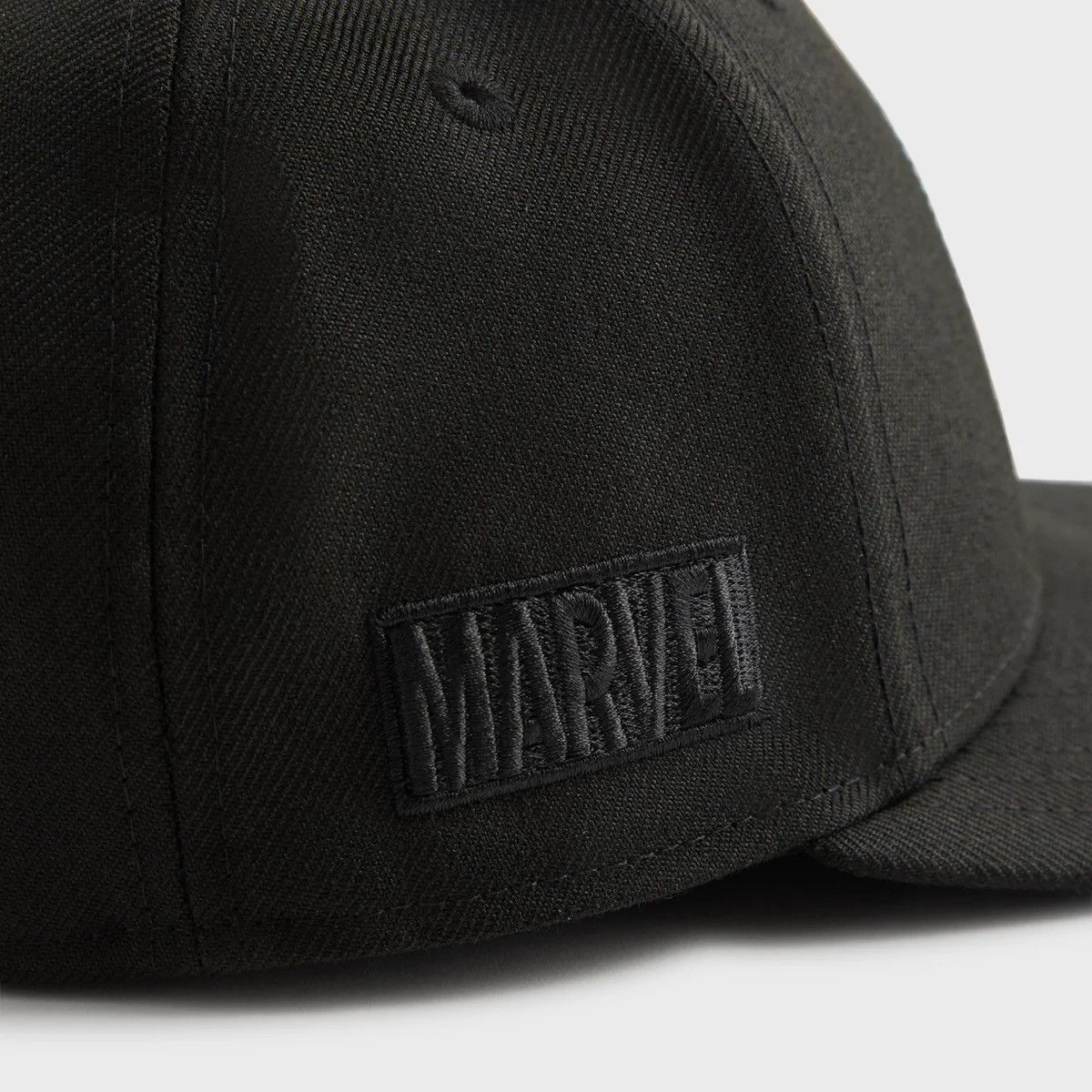 Kith × Marvel Comics [Size 8] Marvel Kith New Era Black Panther Fitted Hit Size ONE SIZE - 7 Thumbnail