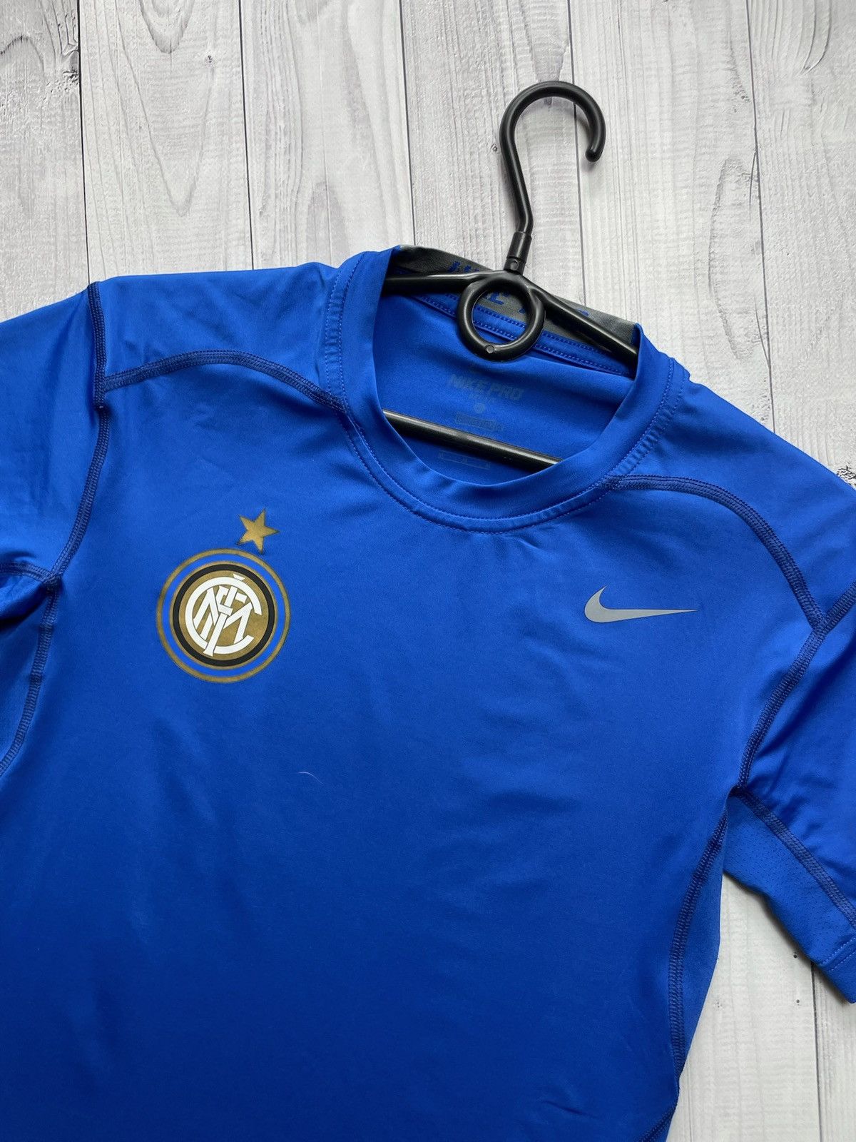 Vintage Vintage Nike Inter Milan soccer jersey Nike pro combat M Size US M / EU 48-50 / 2 - 2 Thumbnail