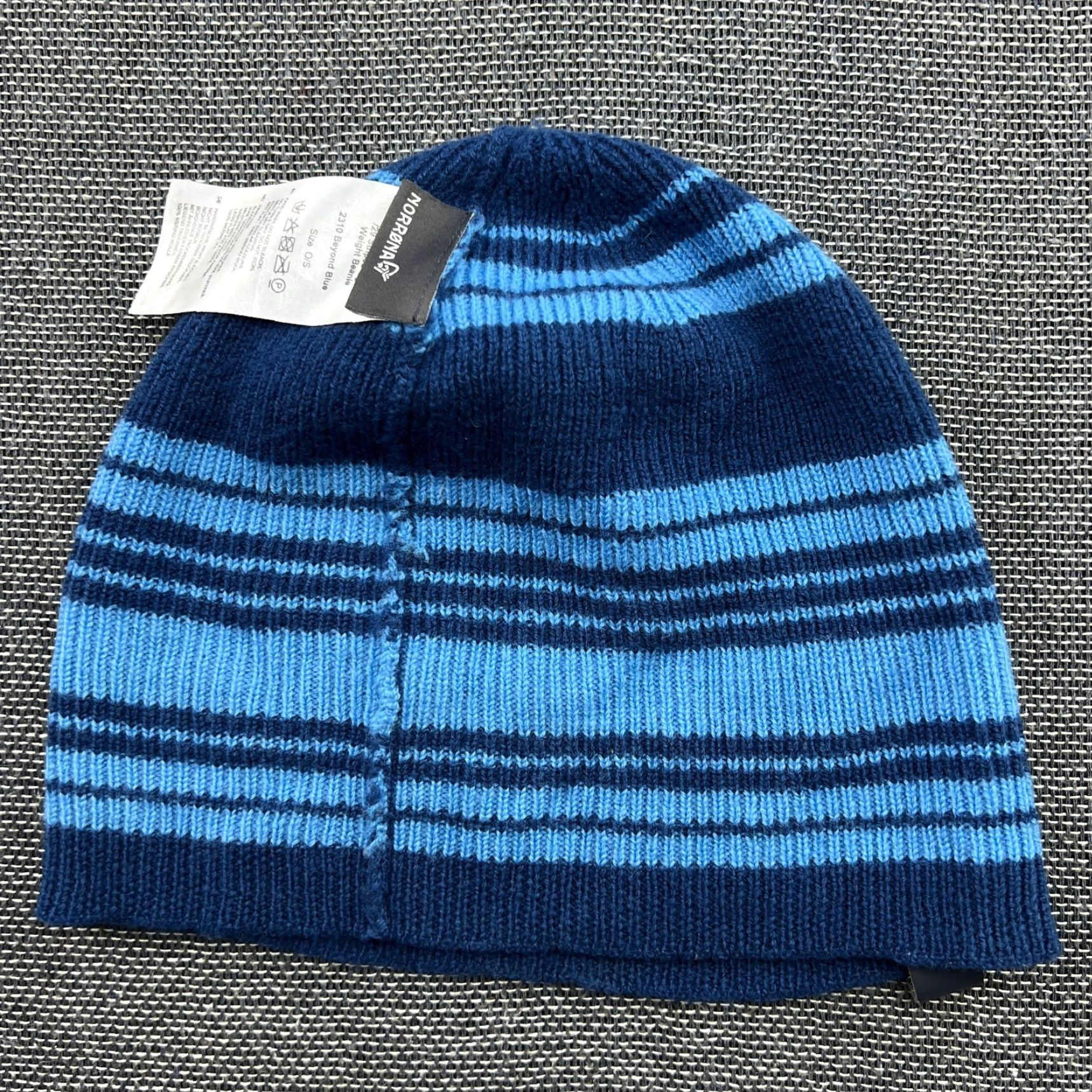 Vintage Norrona /29 Light Weigh Beanie Hat 100% Merino Wool One Size Blue Lightweight Beanie Wool Unisex Adults Mens Womens Size ONE SIZE - 4 Thumbnail