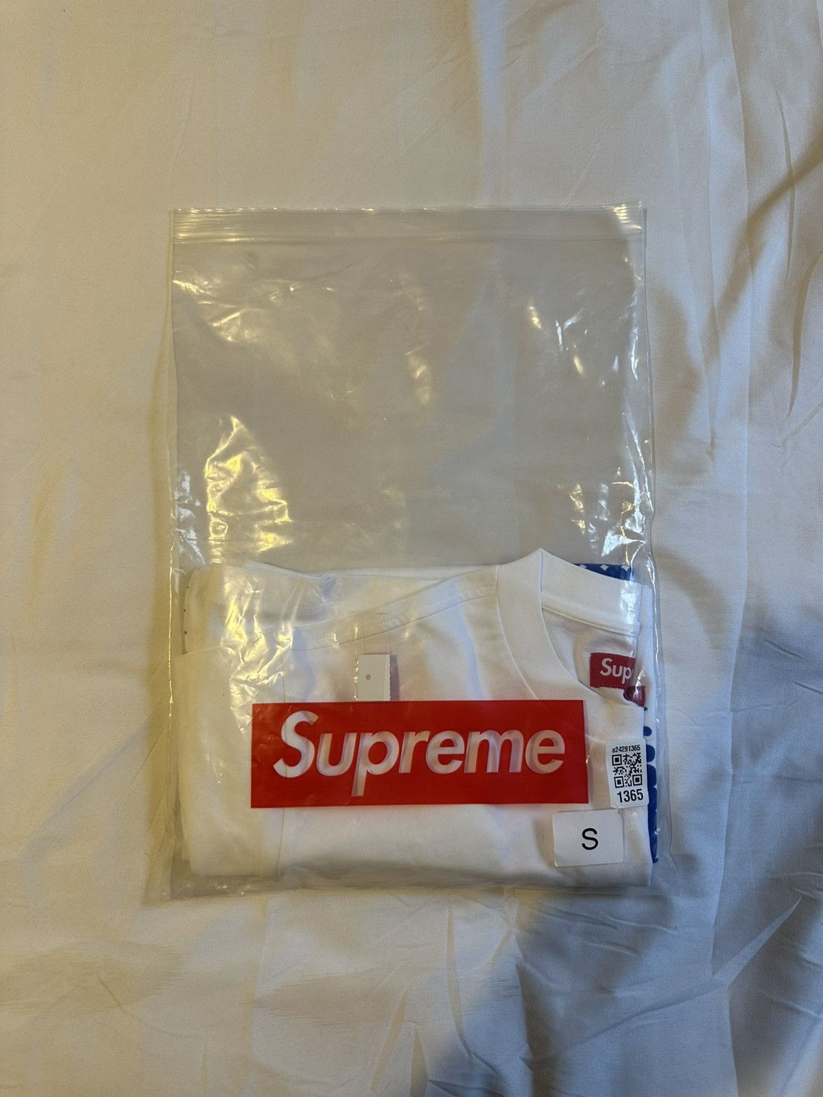 Supreme Supreme Halftone T-shirt Size US S / EU 44-46 / 1 - 5 Thumbnail