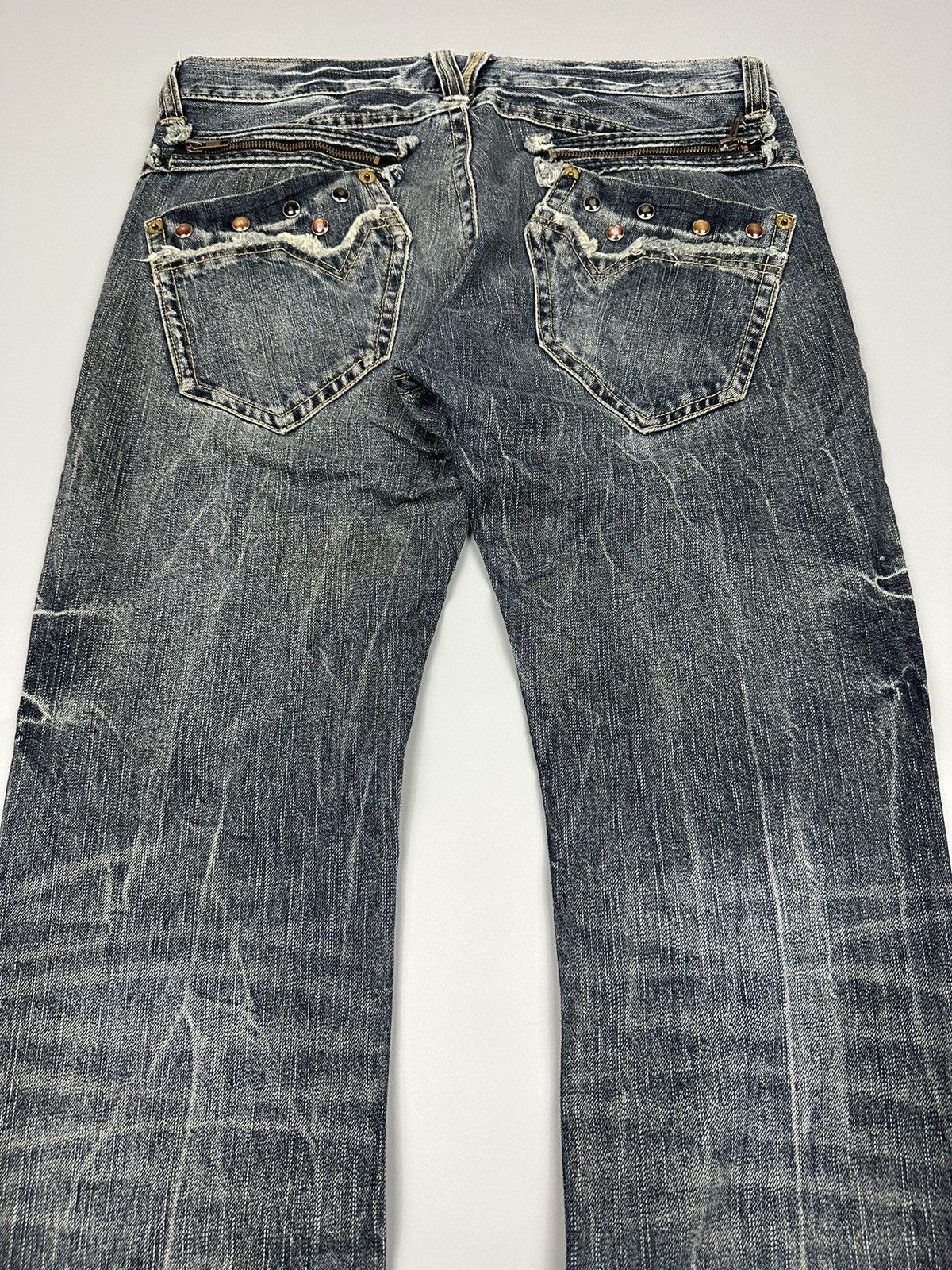 If Six Was Nine Distressed Denim Lightning Flare Jeans Size US 33 - 3 Thumbnail