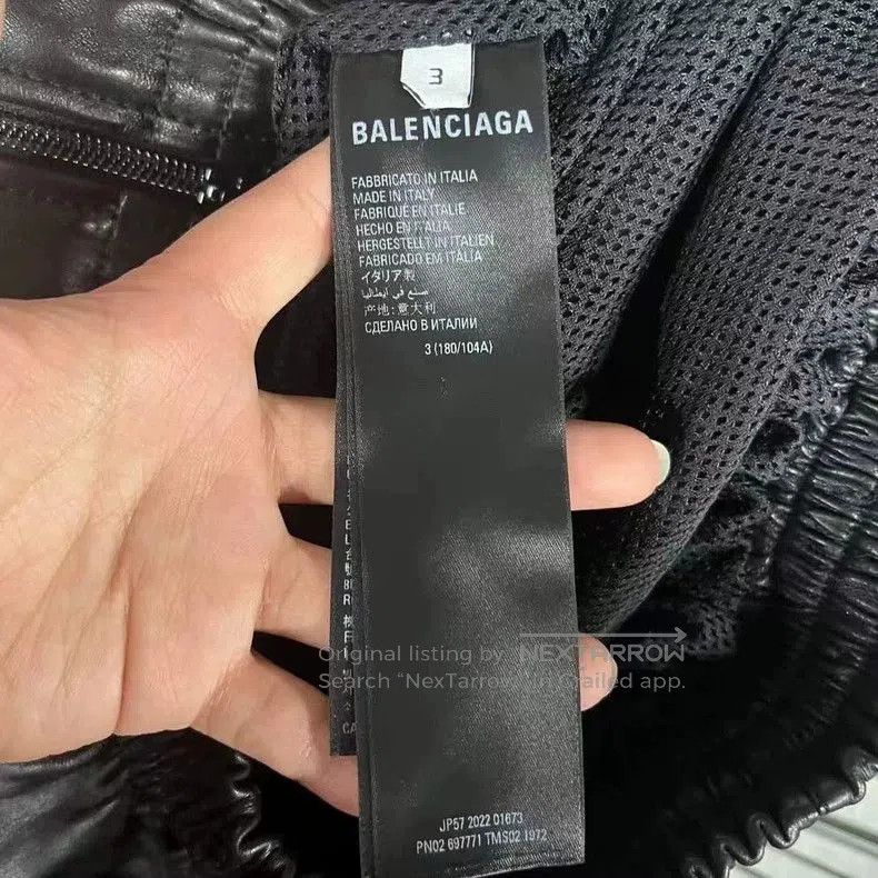 Balenciaga Balenciaga's newest color. Size US XXL / EU 58 / 5 - 5 Thumbnail