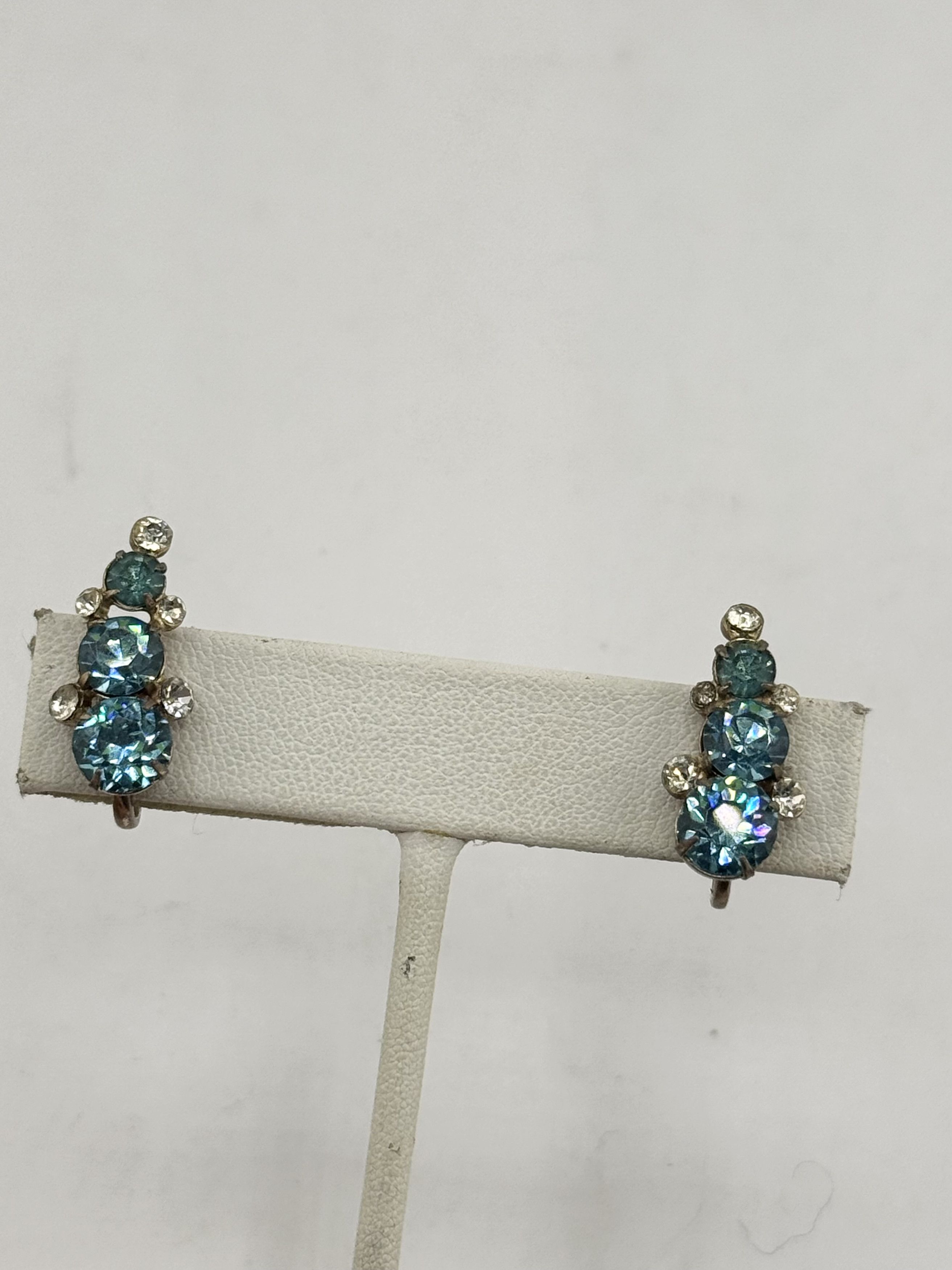 Vintage Vintage Coro blue rhinestone earrings Size ONE SIZE - 1 Thumbnail