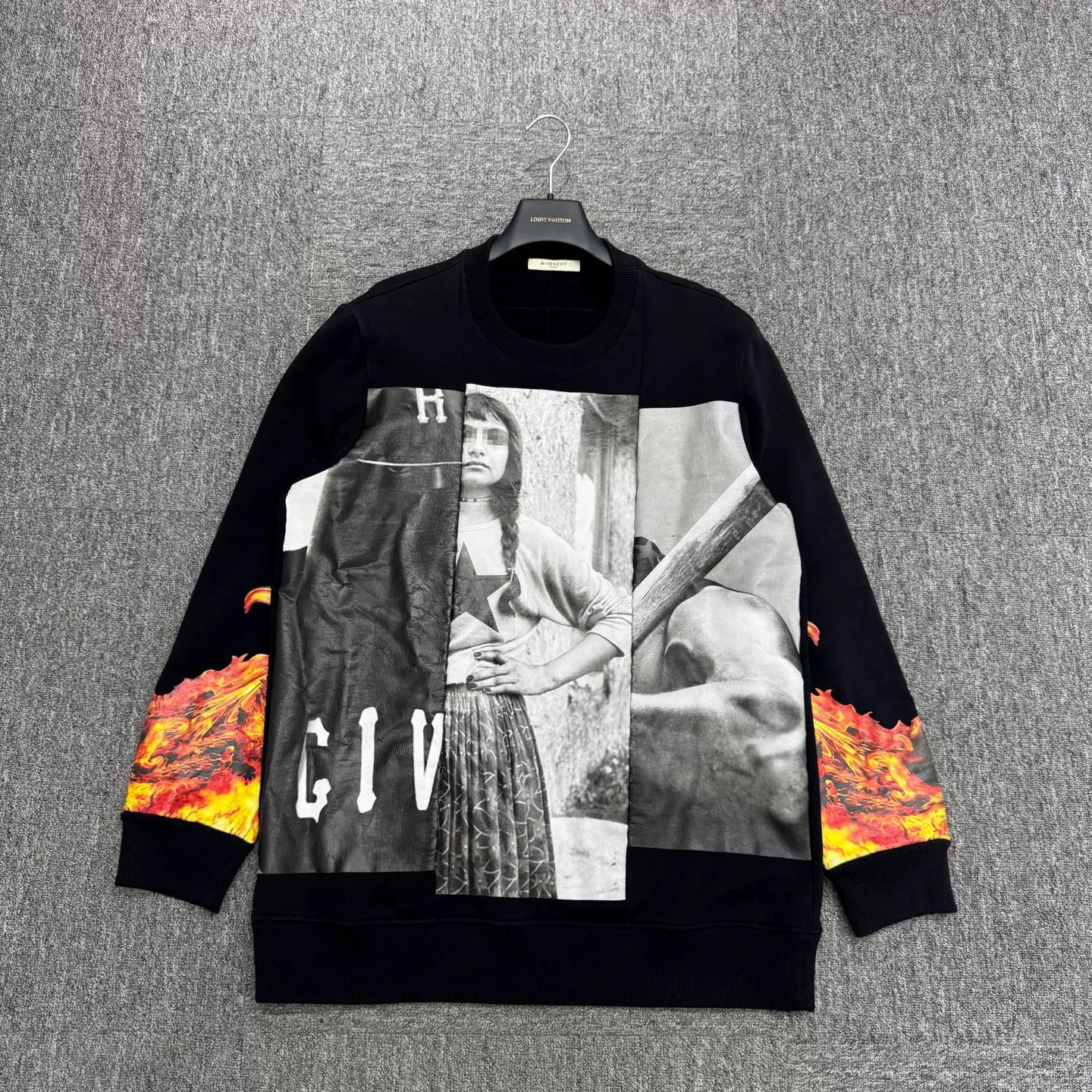 Givenchy Givenchy Flame Print Sweatshirt Size US M / EU 48-50 / 2 - 1 Thumbnail