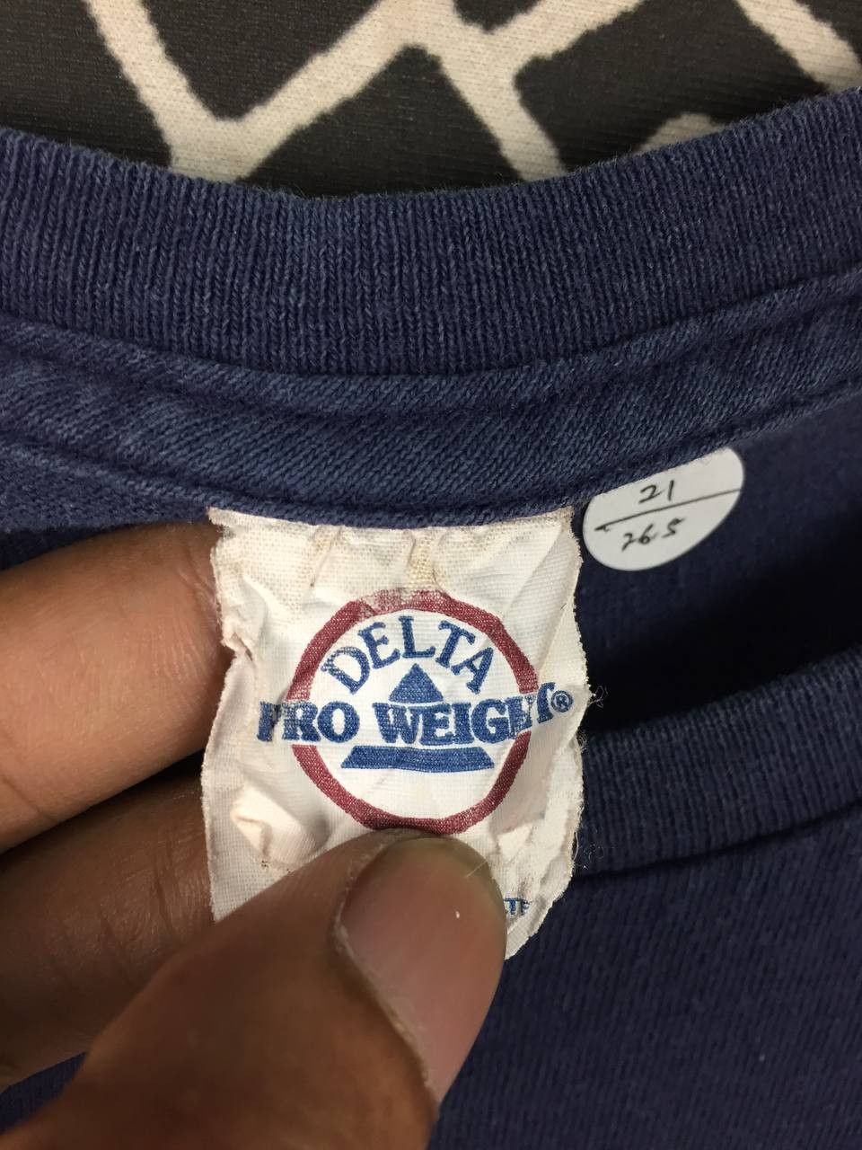 Vintage Vtg 00s NASA Official Logo Property Of NASA Tee Size US L / EU 52-54 / 3 - 13 Thumbnail