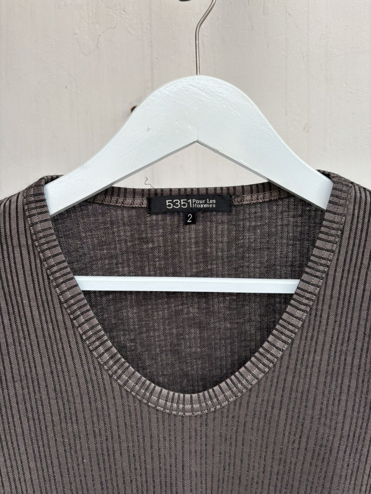 5351 POUR LES HOMMES × Japanese Brand Metallic Gold Striped T-Shirt Size US S / EU 44-46 / 1 - 3 Thumbnail