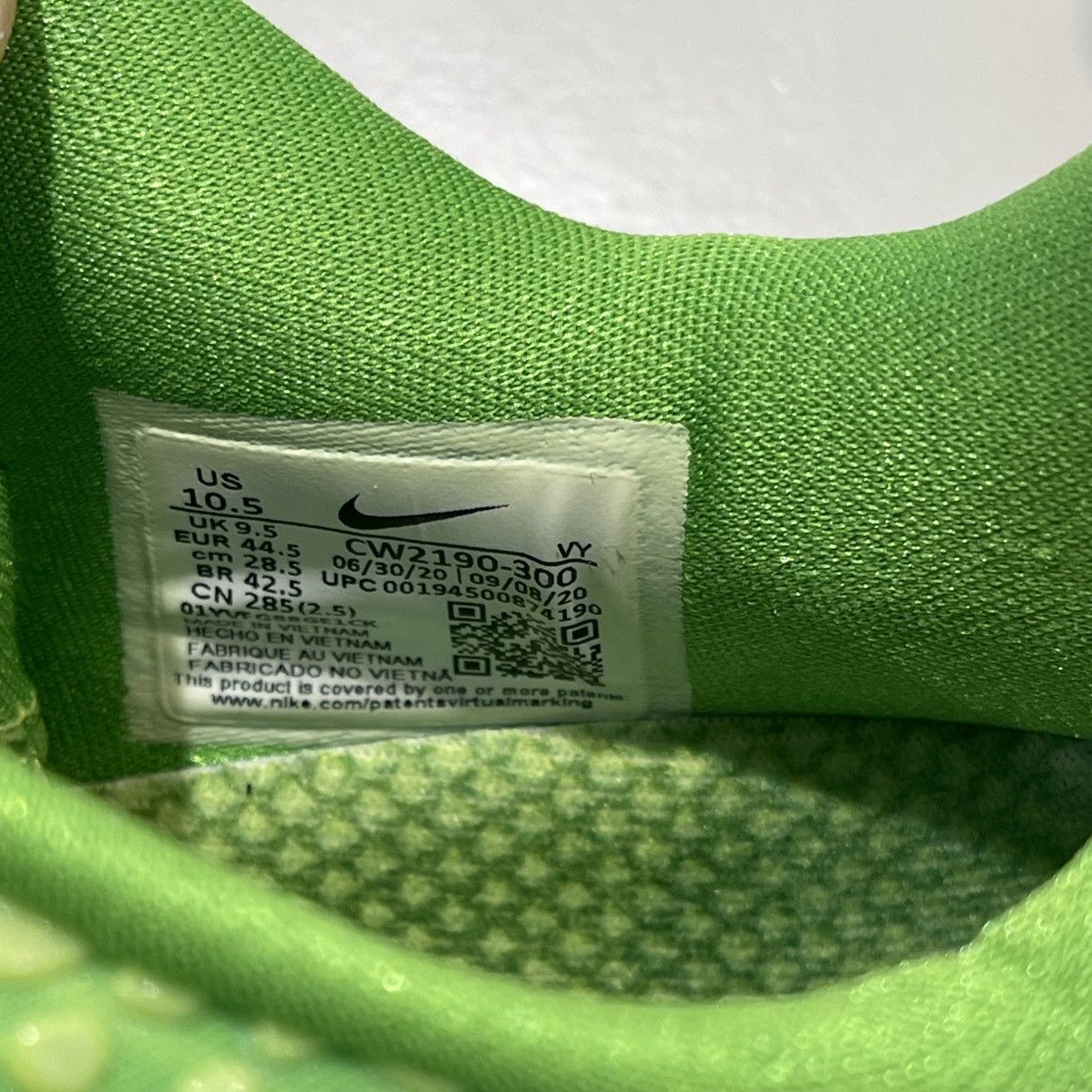 Nike Nike Kobe 6 Protro Grinch (2020) Size US 10.5 / EU 43-44 - 15 Thumbnail