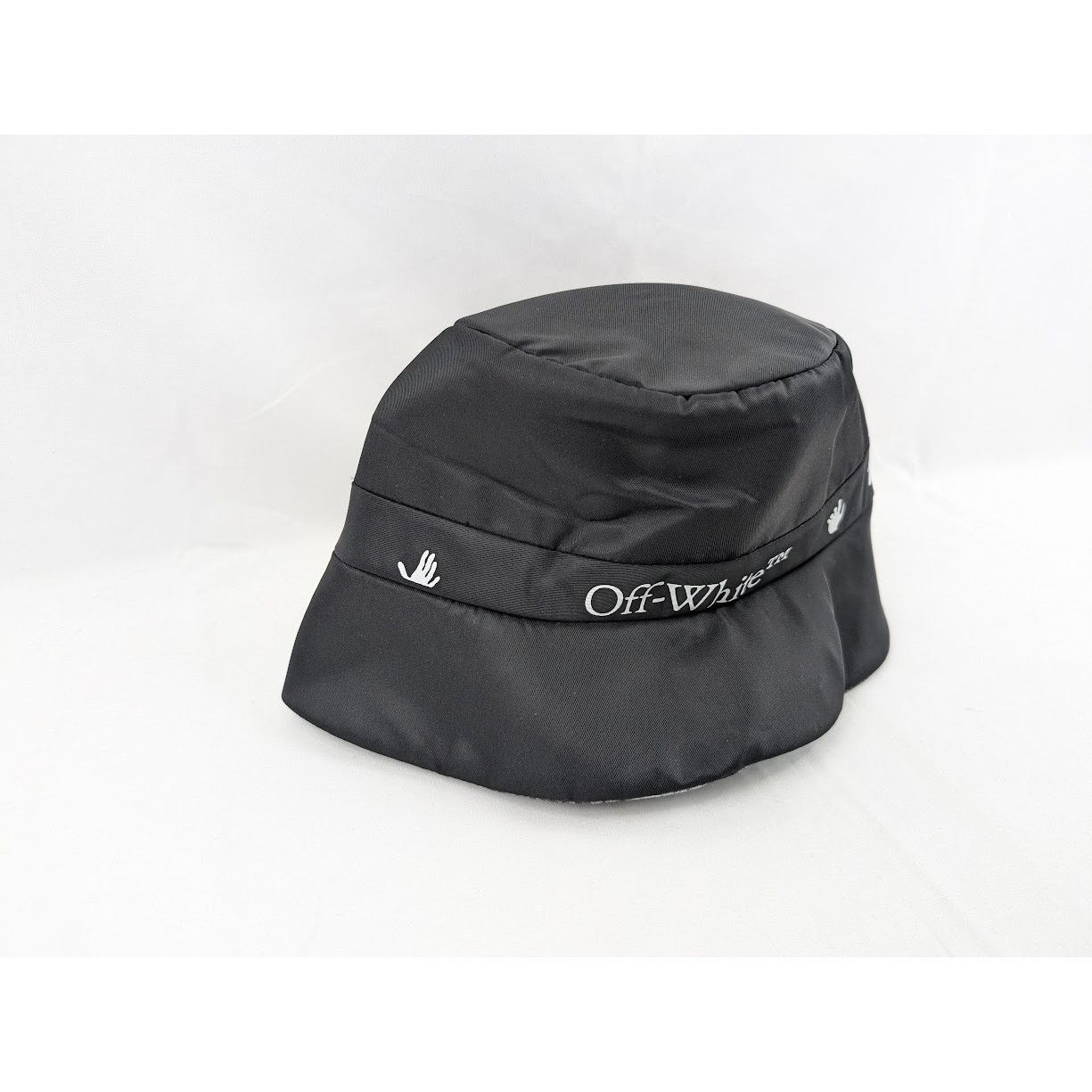 Off-White o1rshd1 Size: OS Logo Viscose Rain Cap in Black / White Size ONE SIZE - 14 Thumbnail