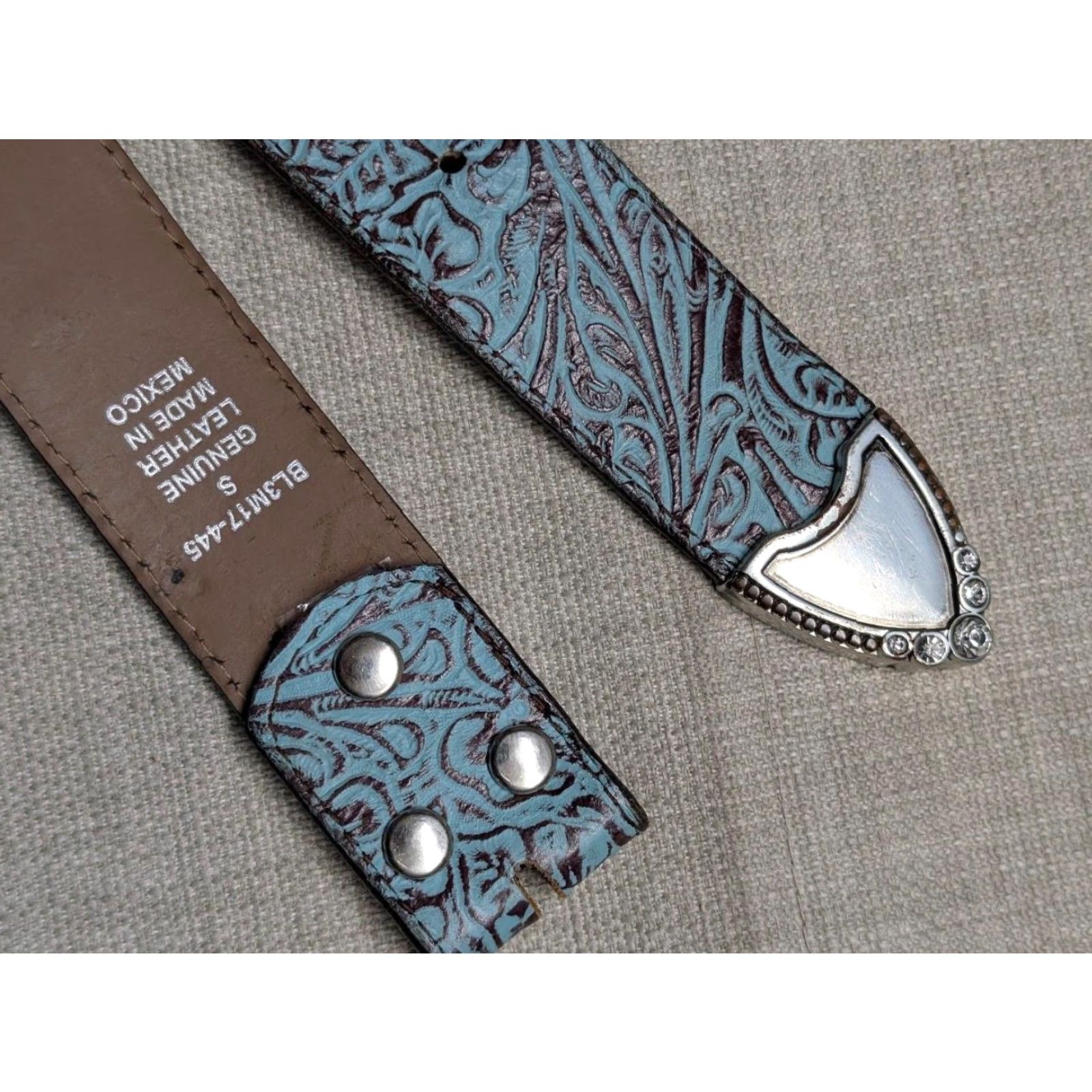 Miss Me VINTAGE western belt Miss Me Teal Tooled Leather 30" Women Belt Size ONE SIZE - 6 Thumbnail