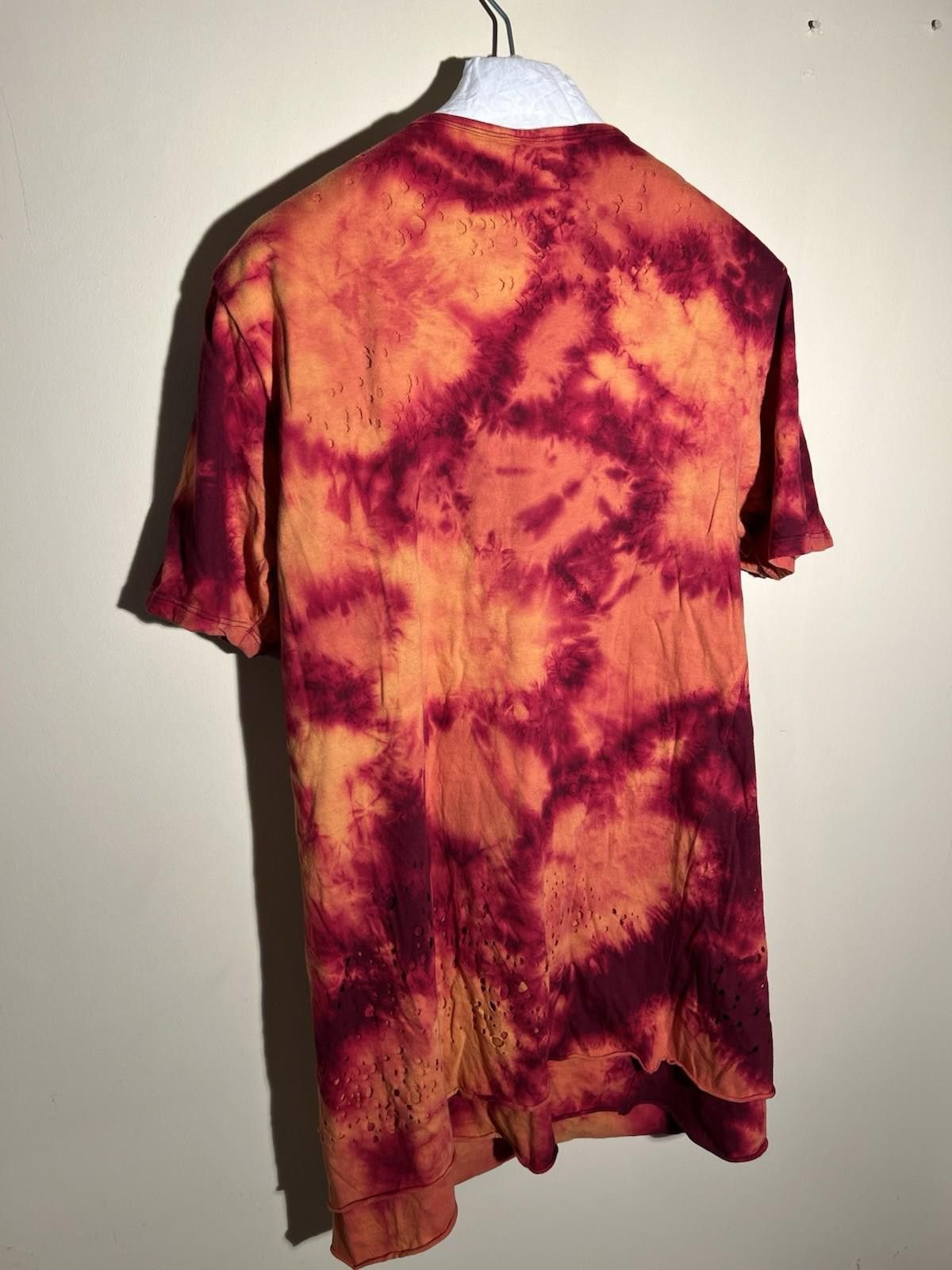 Maison MIHARA YASUHIRO Pre-Owned MIHARA YASUHIRO Orange Tie Dye T-Shirt Size 50 Size US XL / EU 56 / 4 - 5 Thumbnail