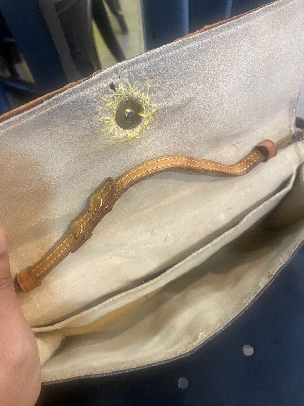 Louis Vuitton Authentic Monogram Vintage Louis Vuitton Pochette Twin GM Size ONE SIZE - 10 Thumbnail