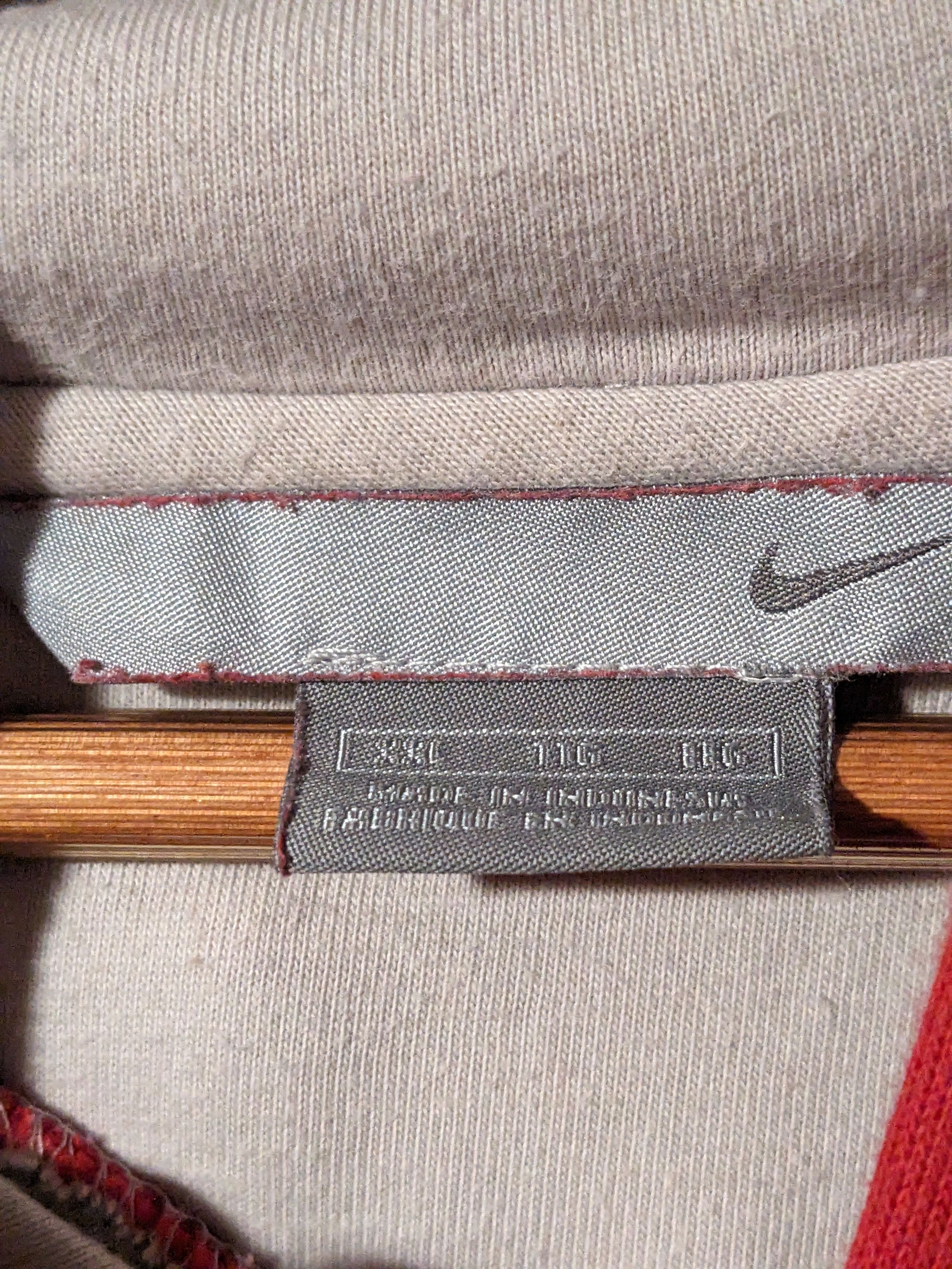 Nike × Vintage Vintage Y2K Nike Spell Out Red XX-Large Hoodie Size US XXL / EU 58 / 5 - 3 Thumbnail